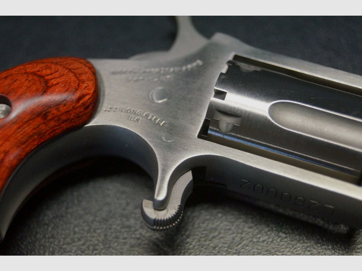 Revolver NAA usato, immagine 5 di 6
