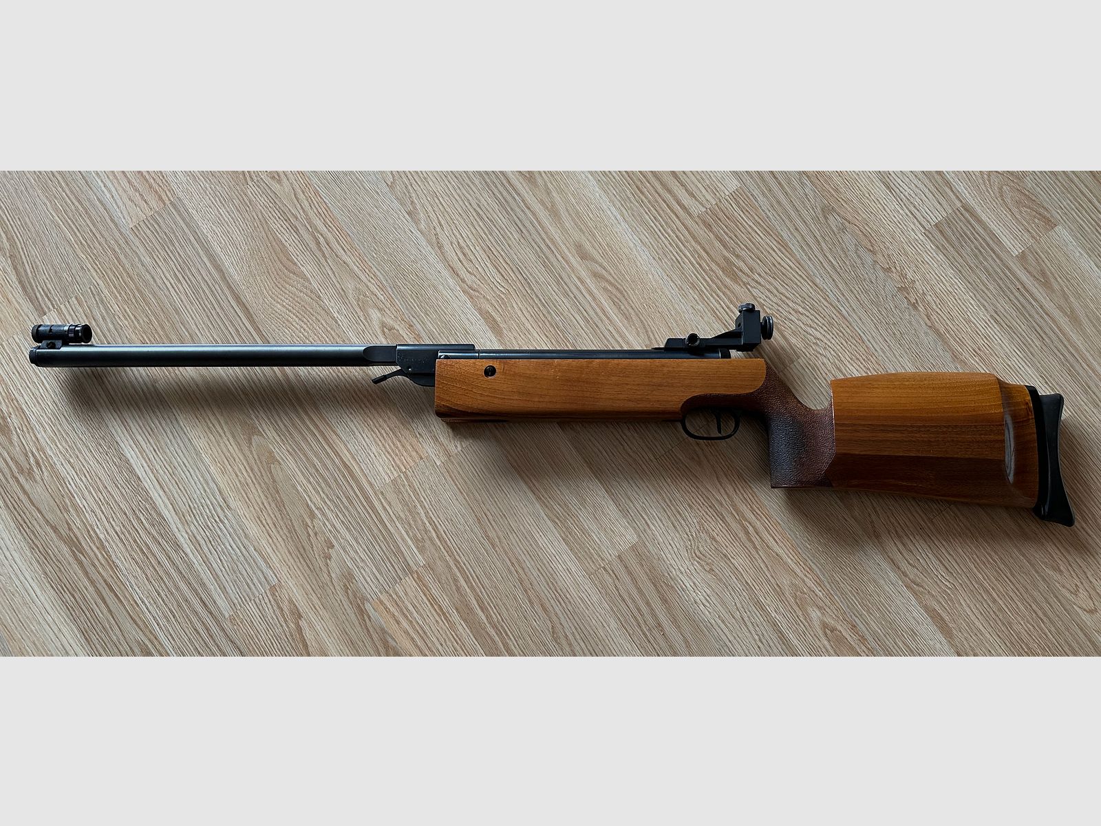 Walther LG V