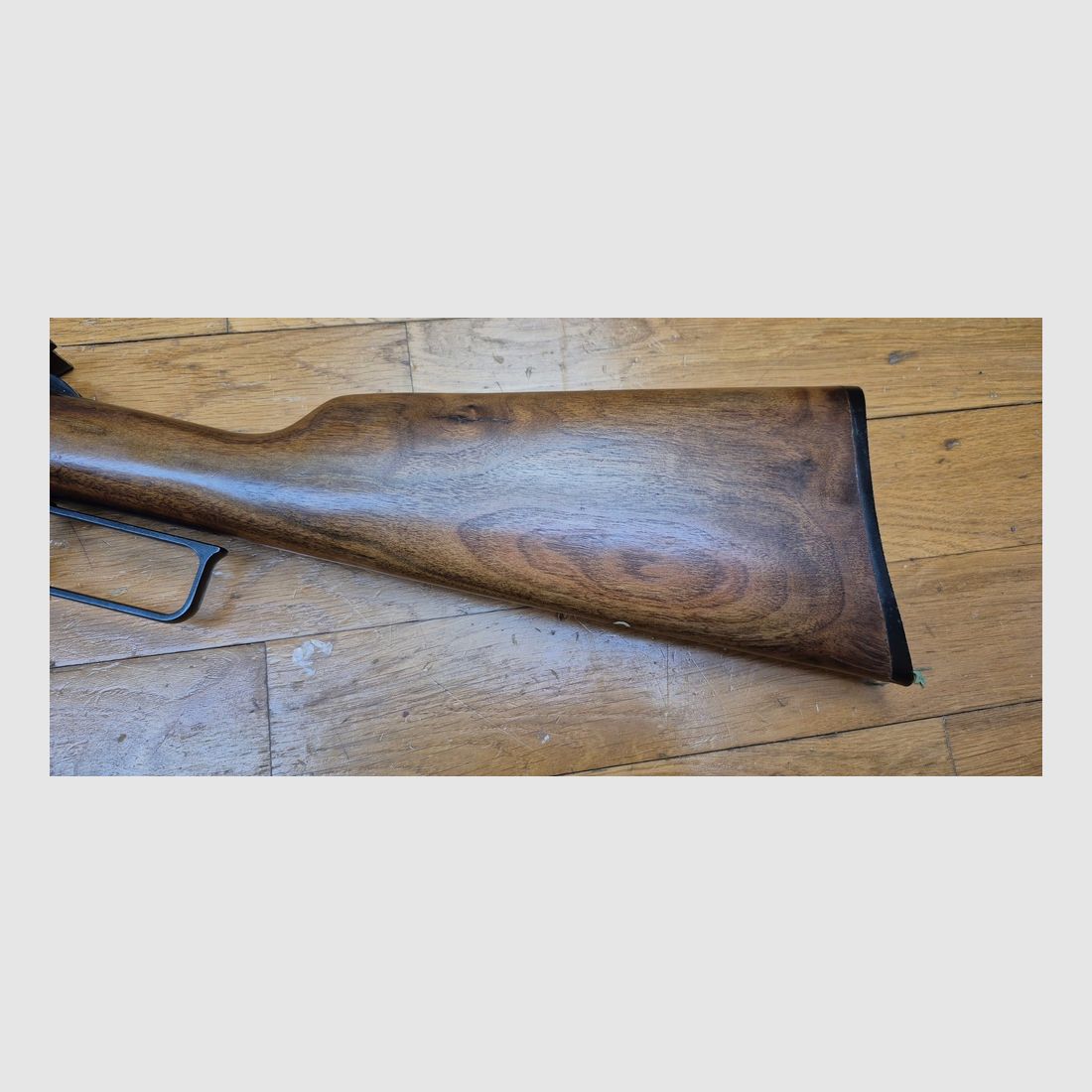 Splendide carabine Marlin à levier sous garde – Modèle 1895 – Cal.45-70 Gvt – 6 Coups – Rare poinçon « JM » – Arme de qualité Marlin d&rsquo;avant faillite ! – Superbe fabrication New Haven de 1974 – Excellent état – TBE+++, image 33 sur 46