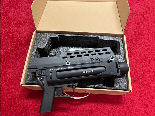 Lanzagranadas Airsoft ST 36 para el G36 de S&T Armament en negro