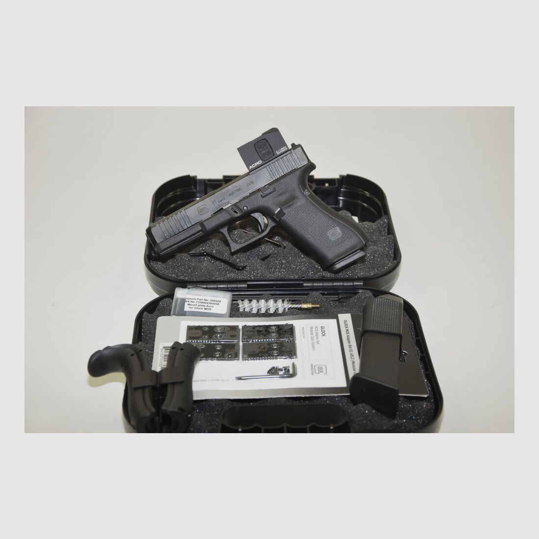 Glock Glock 17 Gen. 5 M.O.S. FS avec Aimpoint Acro C1, image 1 sur 2