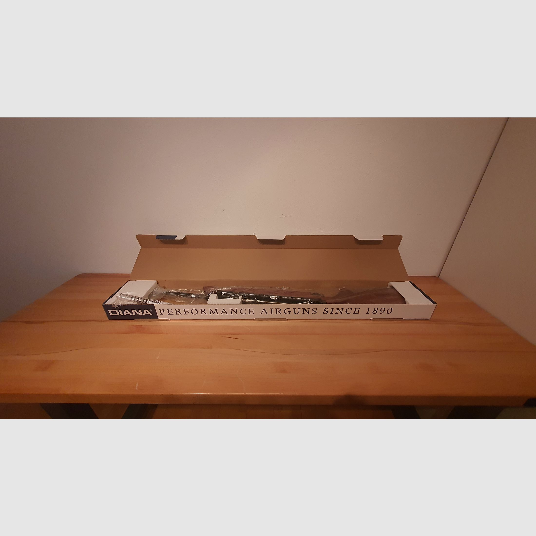 Diana 54 air rifle / Diana54 Airking in caliber 4.5 mm (fixed barrel / side lever)