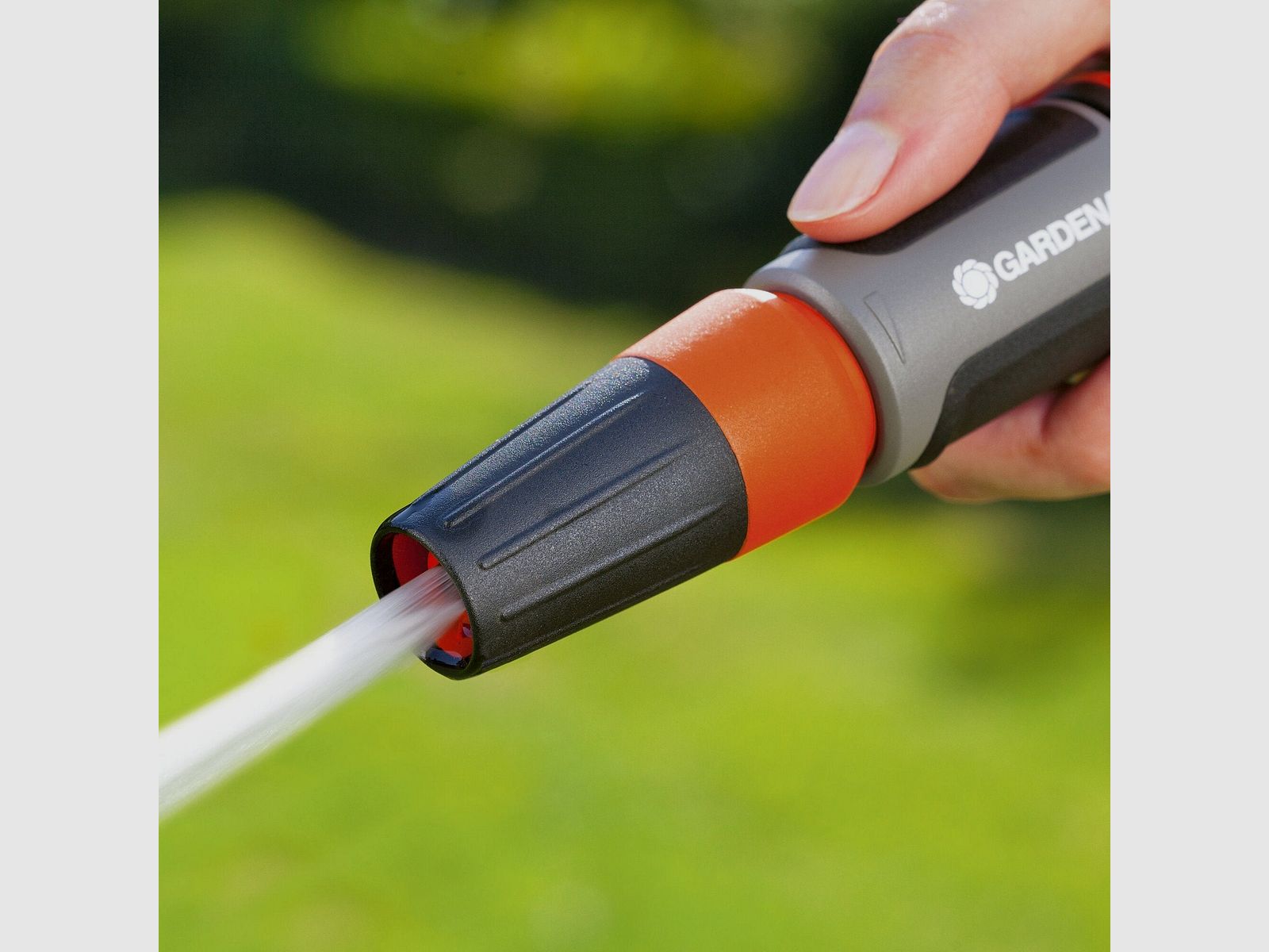Cleaning syringe, image 4 of 4