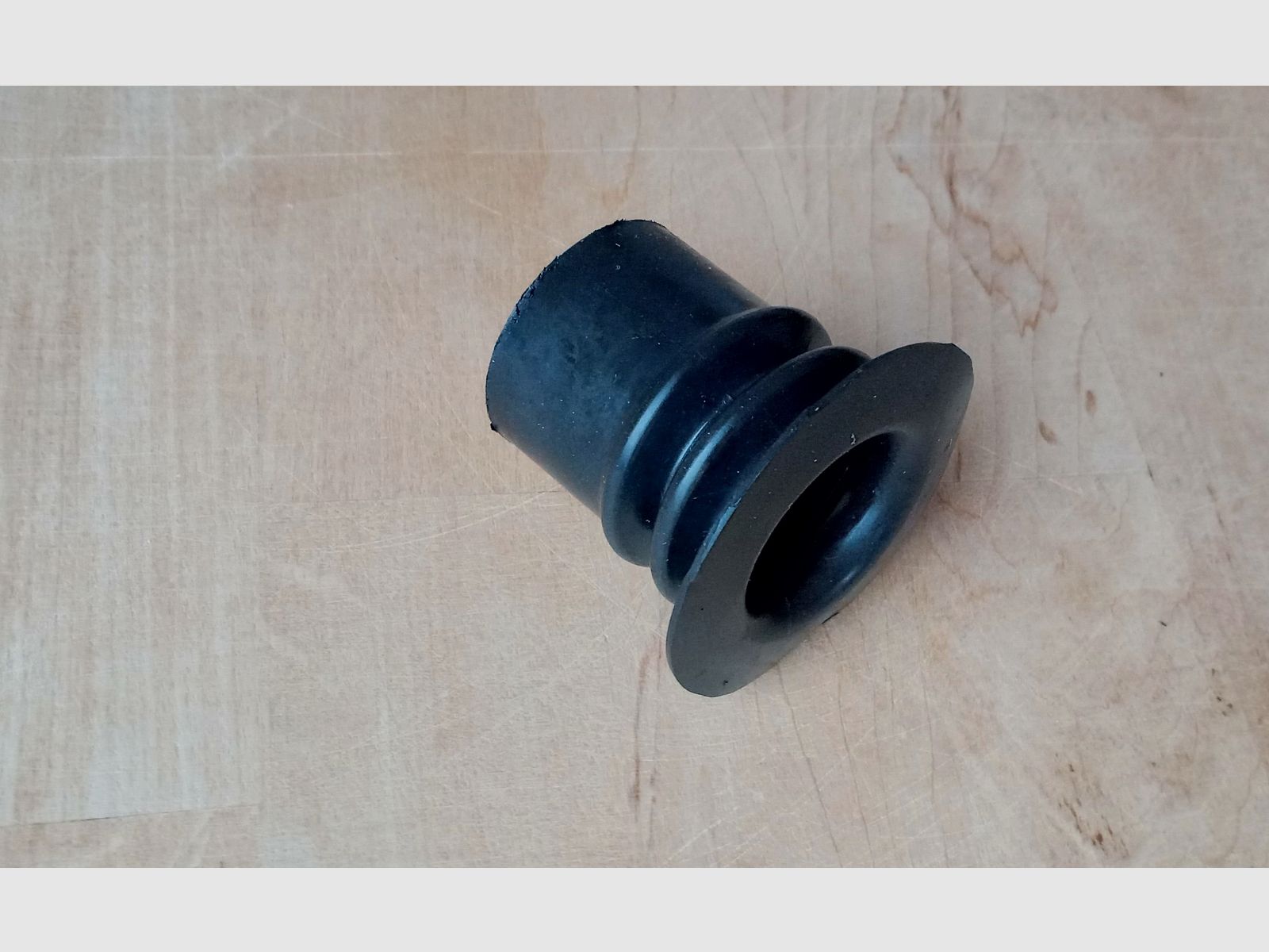 Originele PGO-7 oogschelp / extreem goede staat / rubber onderdeel voor RPG-7 optiek / richtkijker