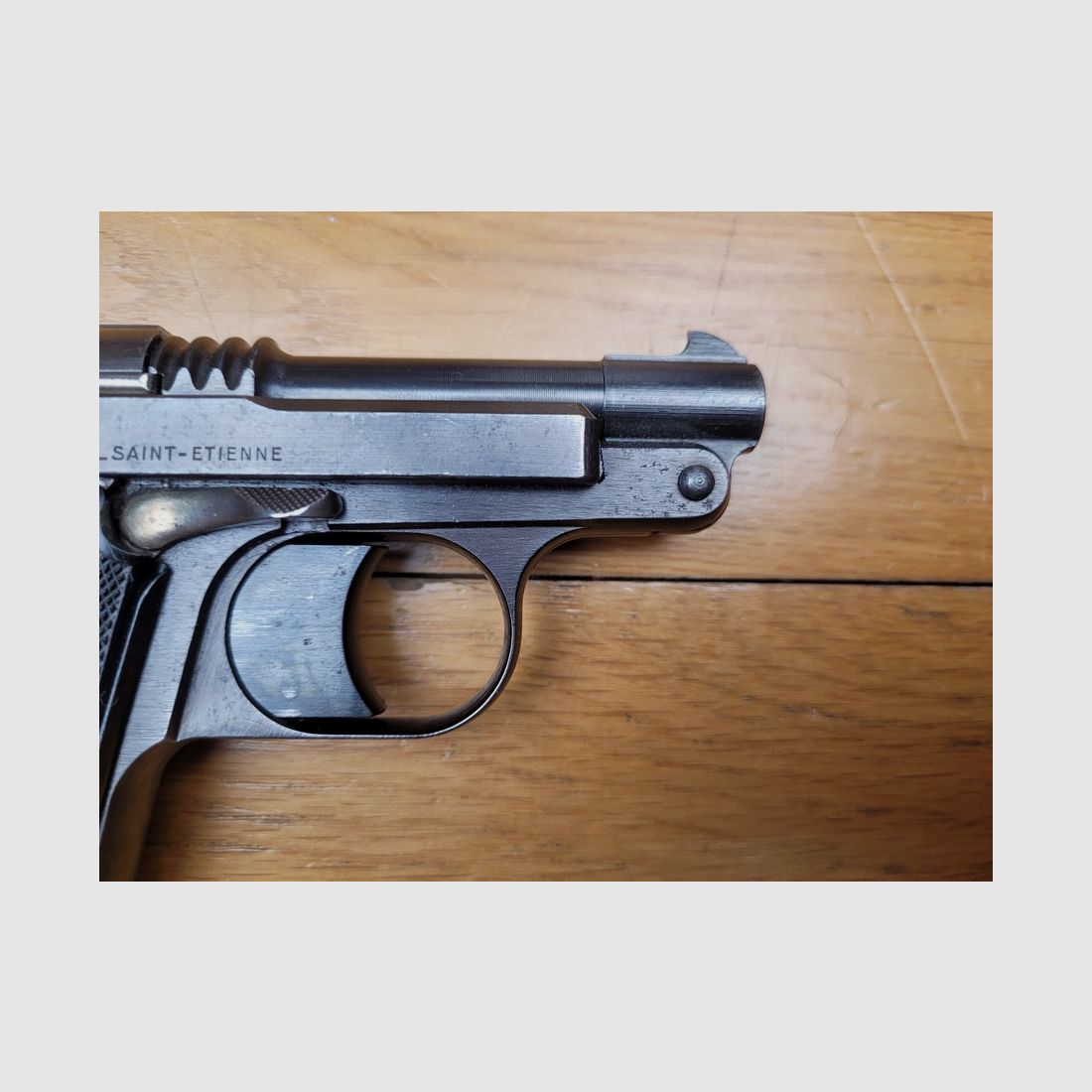 Sehr schöner Pistol « Le Français » – Kal. 7,65 Browning – 7+1 Schuss – 10.000 Exemplare – Manufrance – Avantgardewaffe – TBE+, Bild 9 von 14