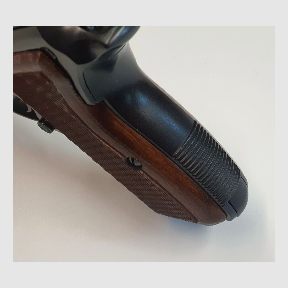 MAUSER-WERKE Oberndorf GmbH Halbautomatische Pistole Mauser Oberndorf GmbH, Mauser 90 DA - 9mmLuger