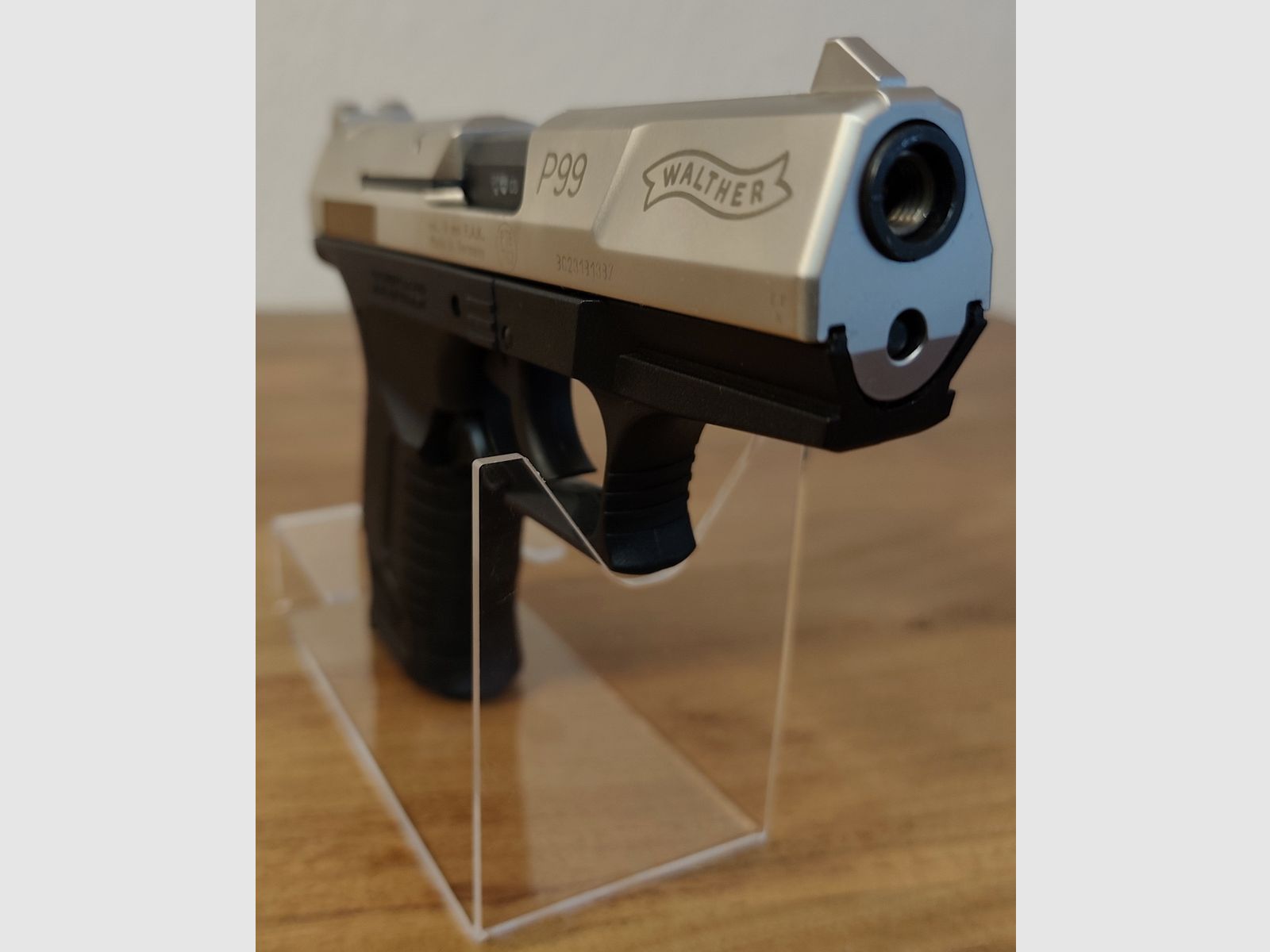 Wather P 99 Nickel kal. 9mm PTB 762 w stanie nowym