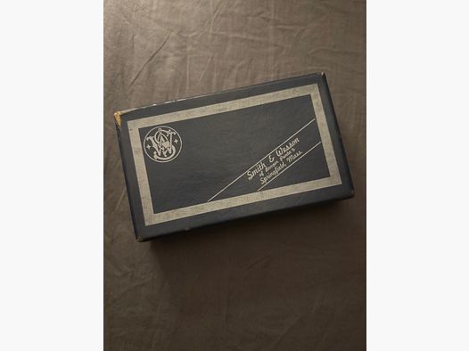 Original 60er Jahre Smith & Wesson .38 Chiefs Special Karton