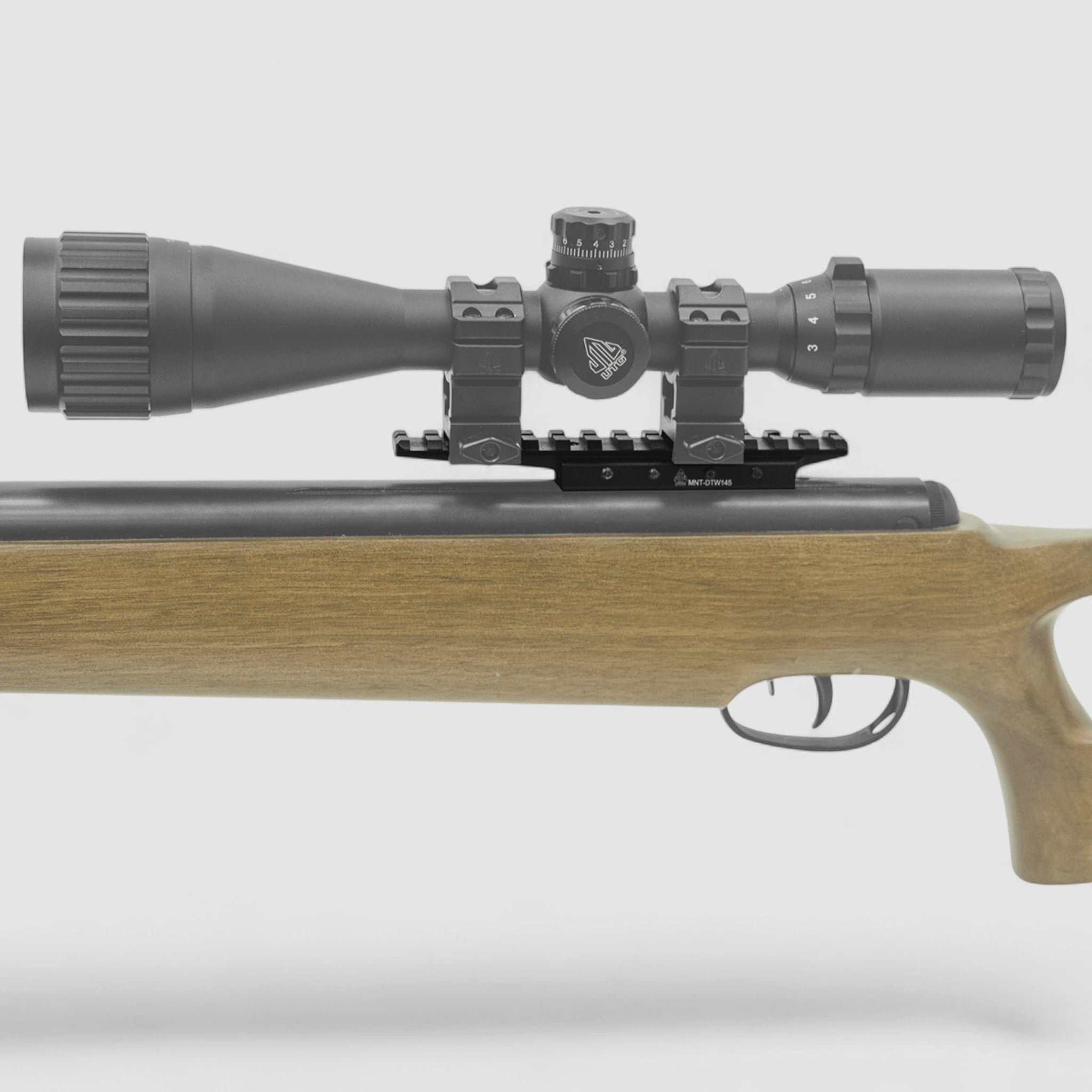 UTG Universal Dovetail to Picatinny Adapter für 9–11 mm