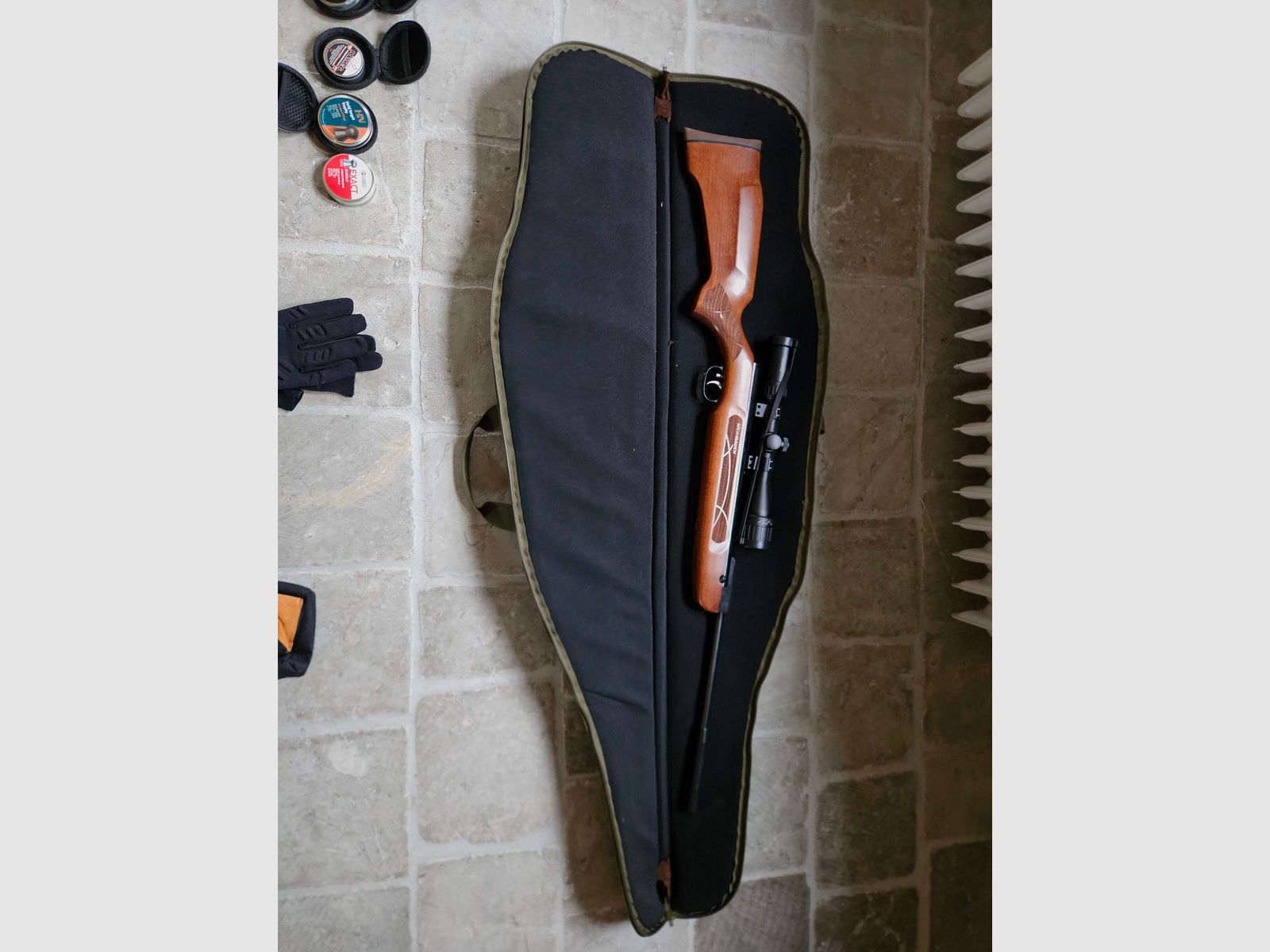 Weihrauch HW50S + Hawk Vantage 3-9x40 AO Mildot