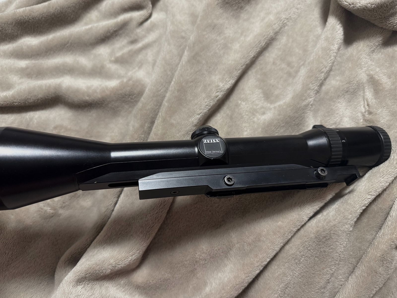 Zeiss Diavari-ZM 3-12x56 T* Retículo 1