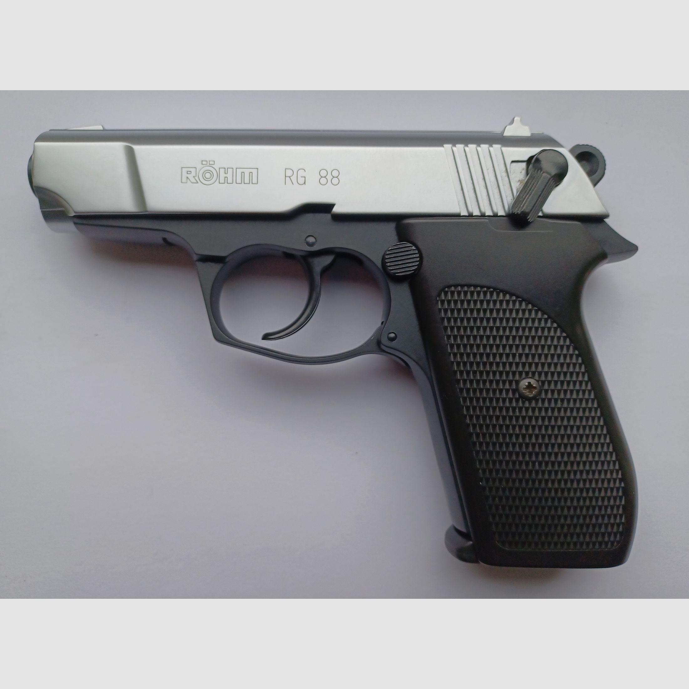 Röhm RG 88 Bicolour cal. 9mm PAK