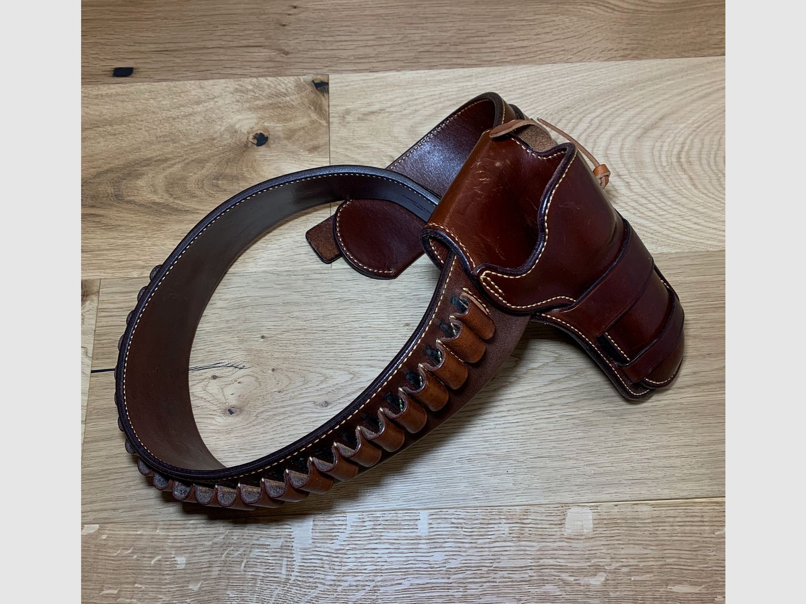 Galco Trail Boss Westerngürtel Holster Colt SAA, Ruger Vaquero, OHNE Revolver, OHNE Patronen 