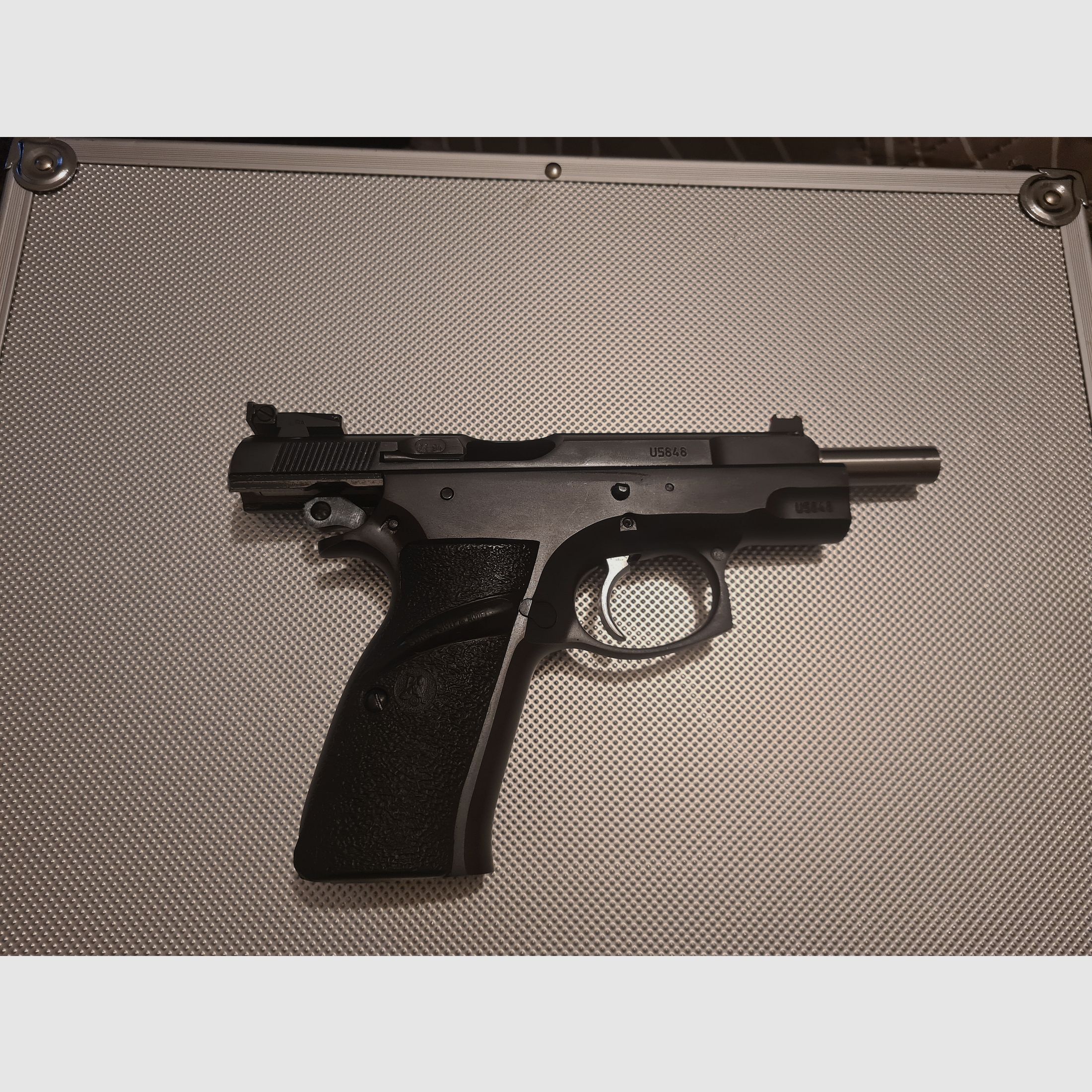 CZ 75 9mm Luger