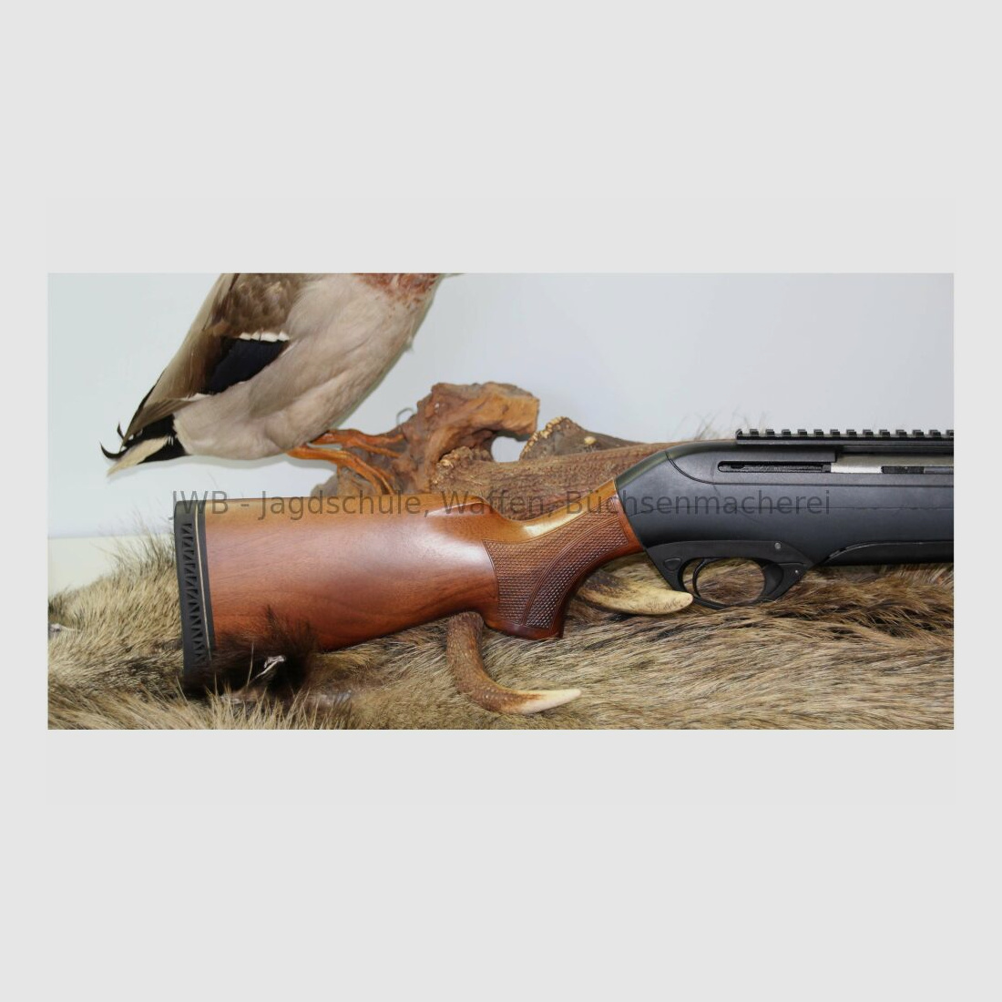 Rifle semiautomática Merkel SR1 9,3x62