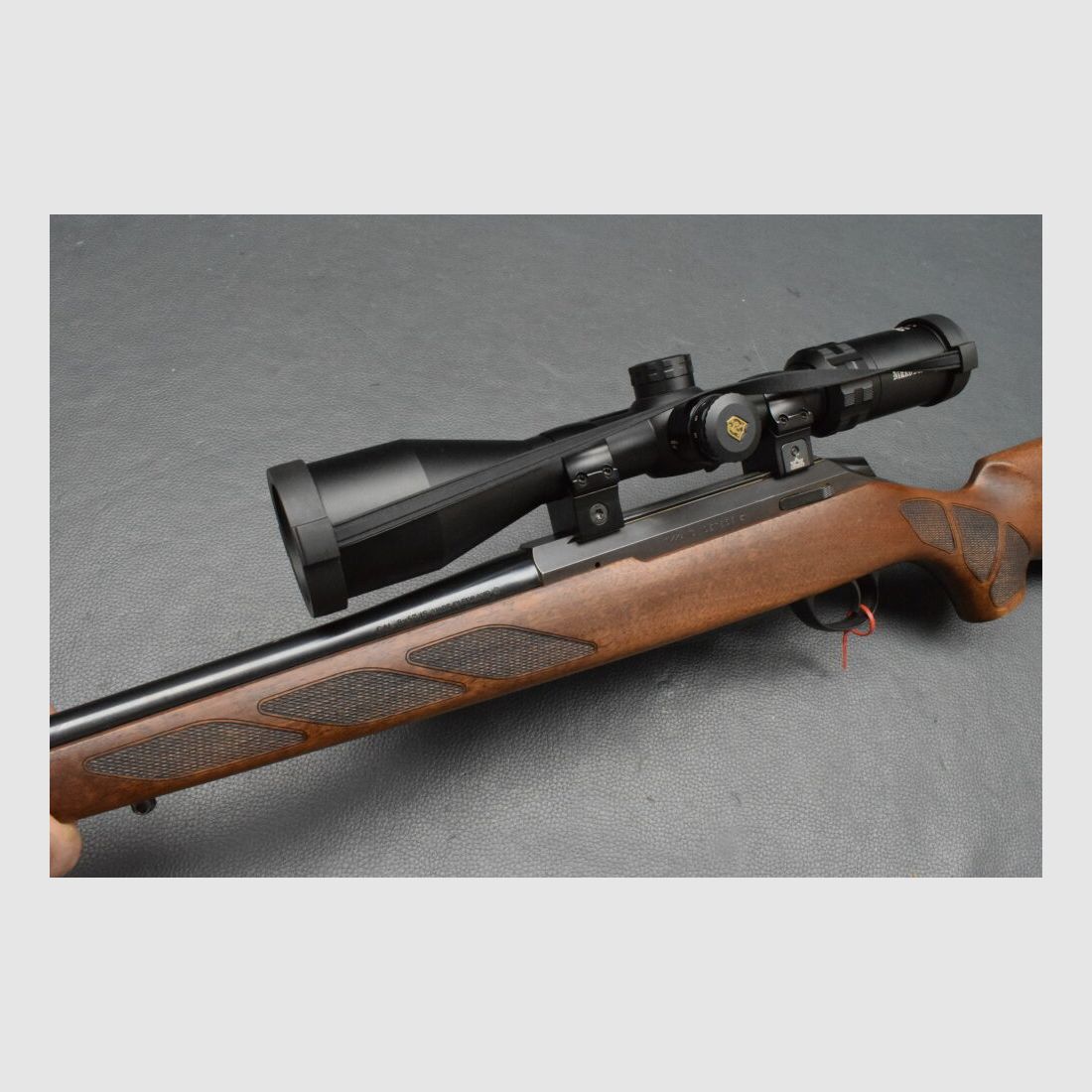 Tikka T3x Komplettset mit Zielfernrohr und Schalldämpfer ideal für Jungjäger