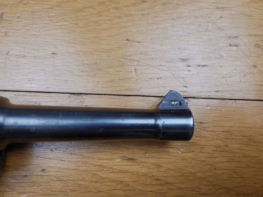 Sehr schöner Luger P08 – Herstellung „S/42“ von Mauser im Jahr 1937 – vollständig monomatrikuliert bis zum Magazin – Verstärkter Rahmen nach 1936 – Präzise im Schuss – TBE+, Bild 6 von 20