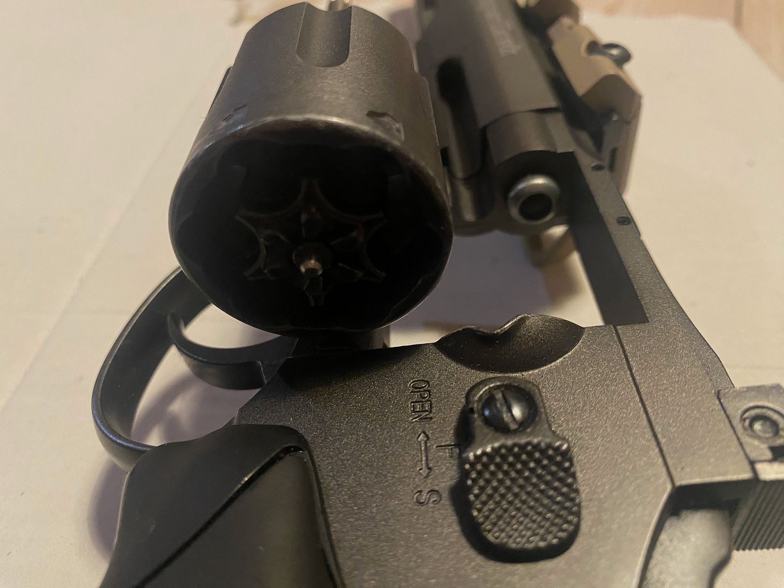 Ruger Super Hawk Revolver CO2 6mm BB