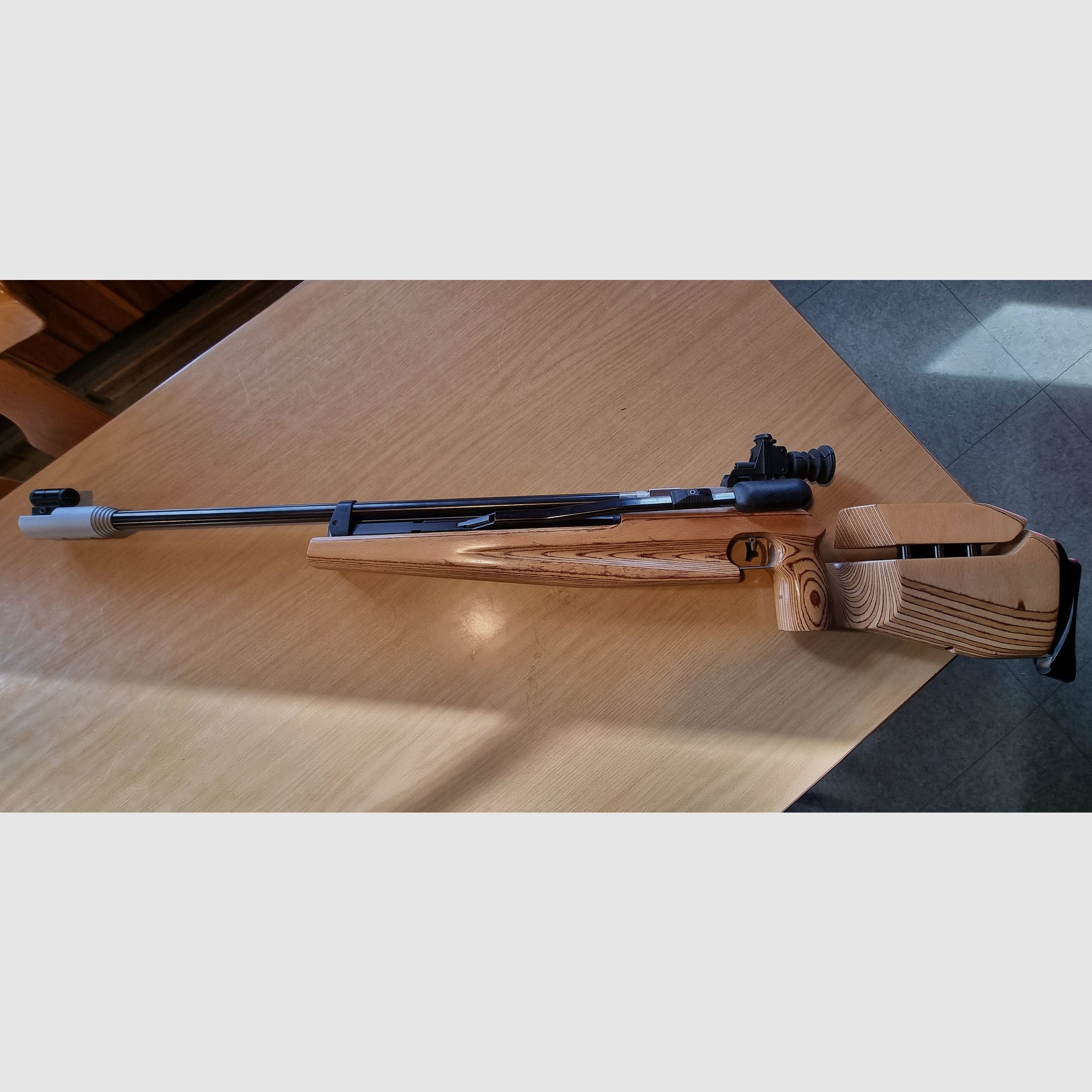 Feinwerkbau 601 *Linksschäftung* Linkshänder