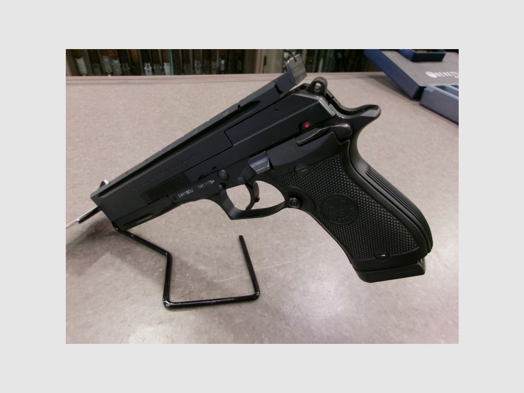 BERETTA 87 TARGET .22LR używany, zdjęcie 3 z 8