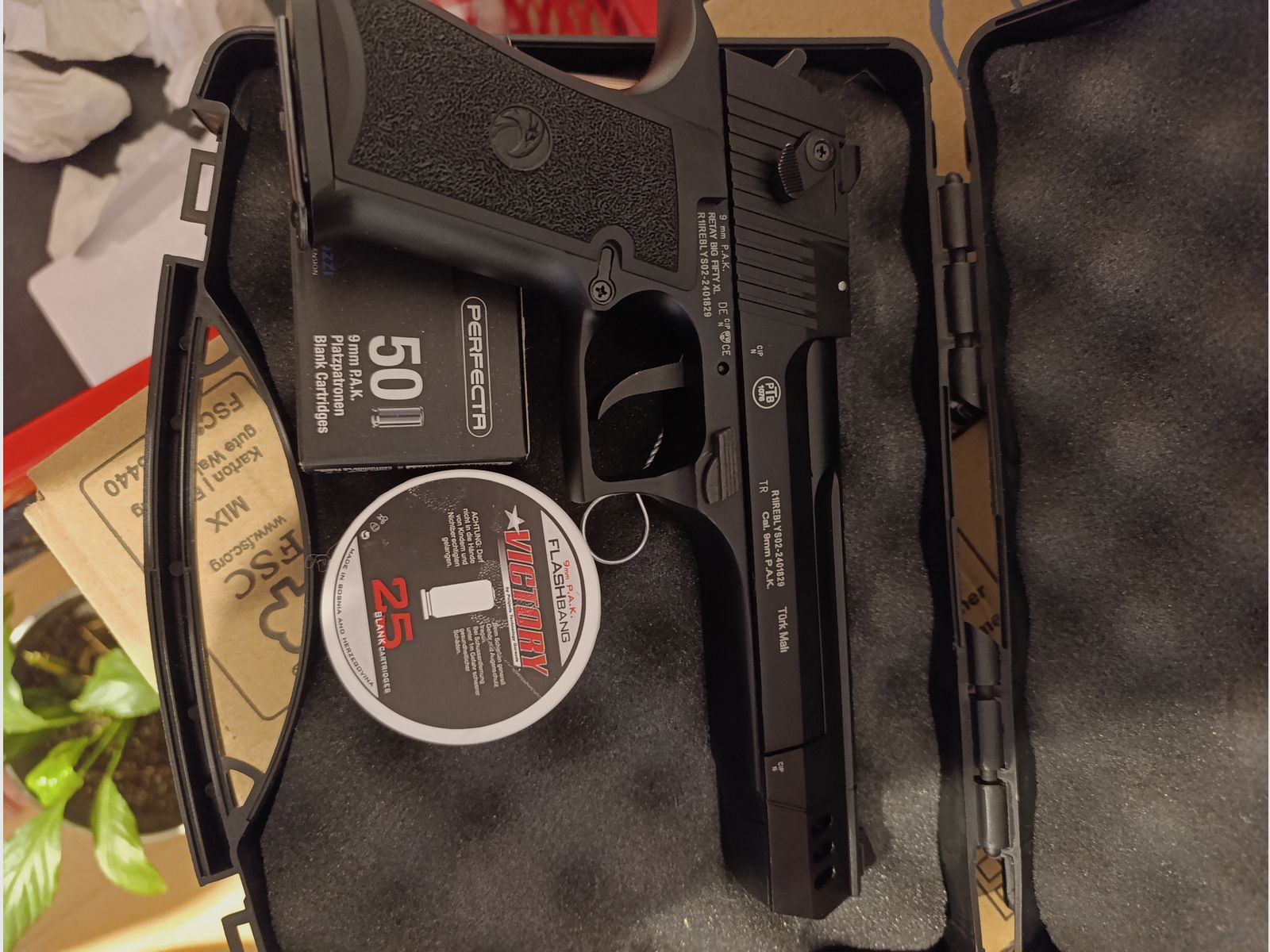 Pistolet alarmowy Retay Big Fifty XL (Dessert Eagle)