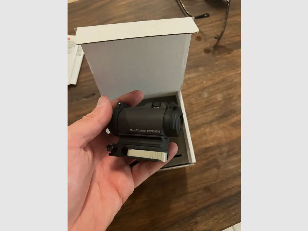 Aimpoint T2 NEW
