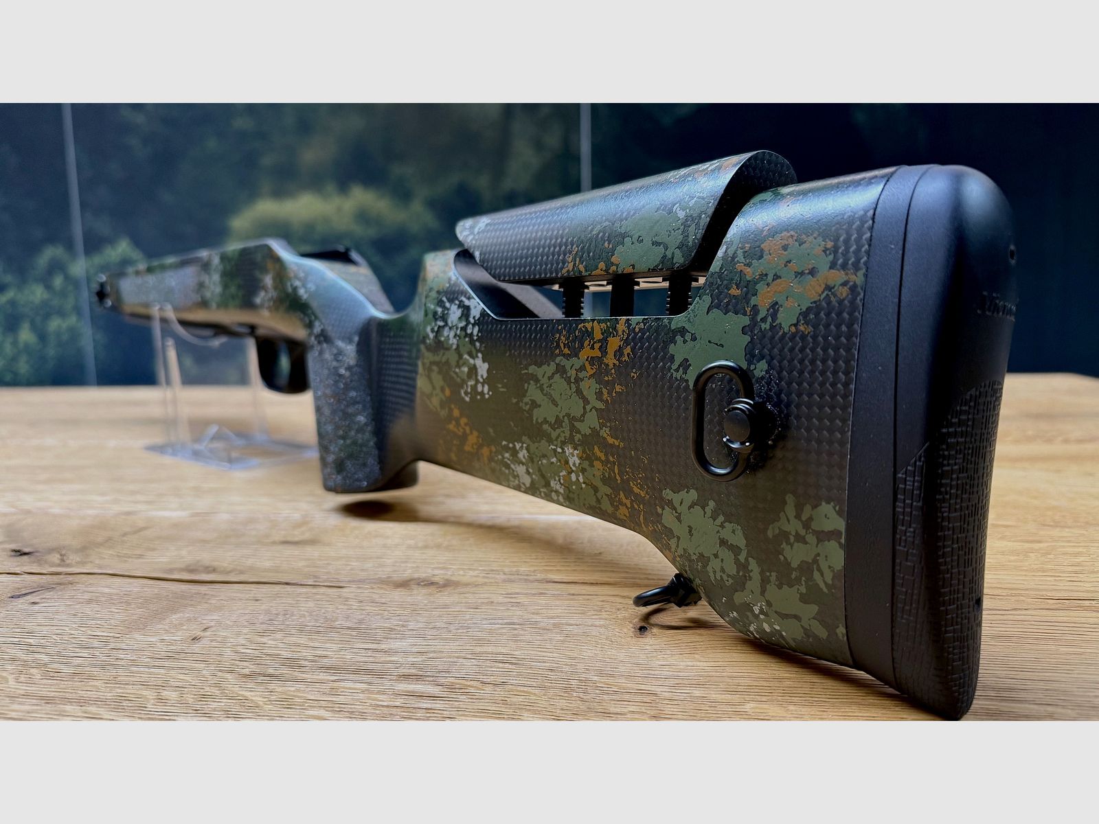 Carbonomix Hunttech inkl. Original Blaser R8 System/Gehäuse mit Abzugseinheit / Vollausstattung / NEU