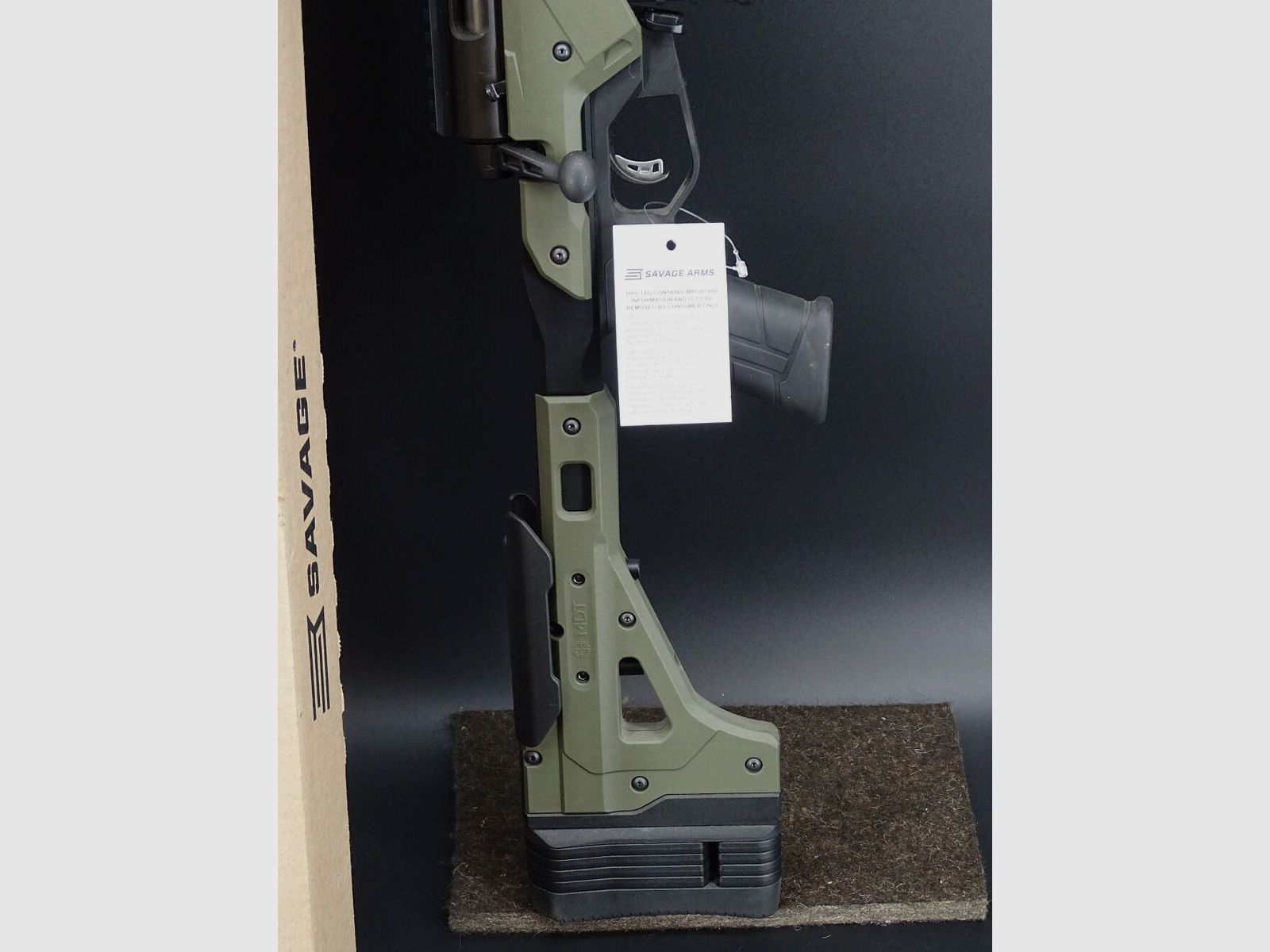 Savage Axis II kaliber .223 Rem NIEUWE WAPEN met SD-draad Axis II