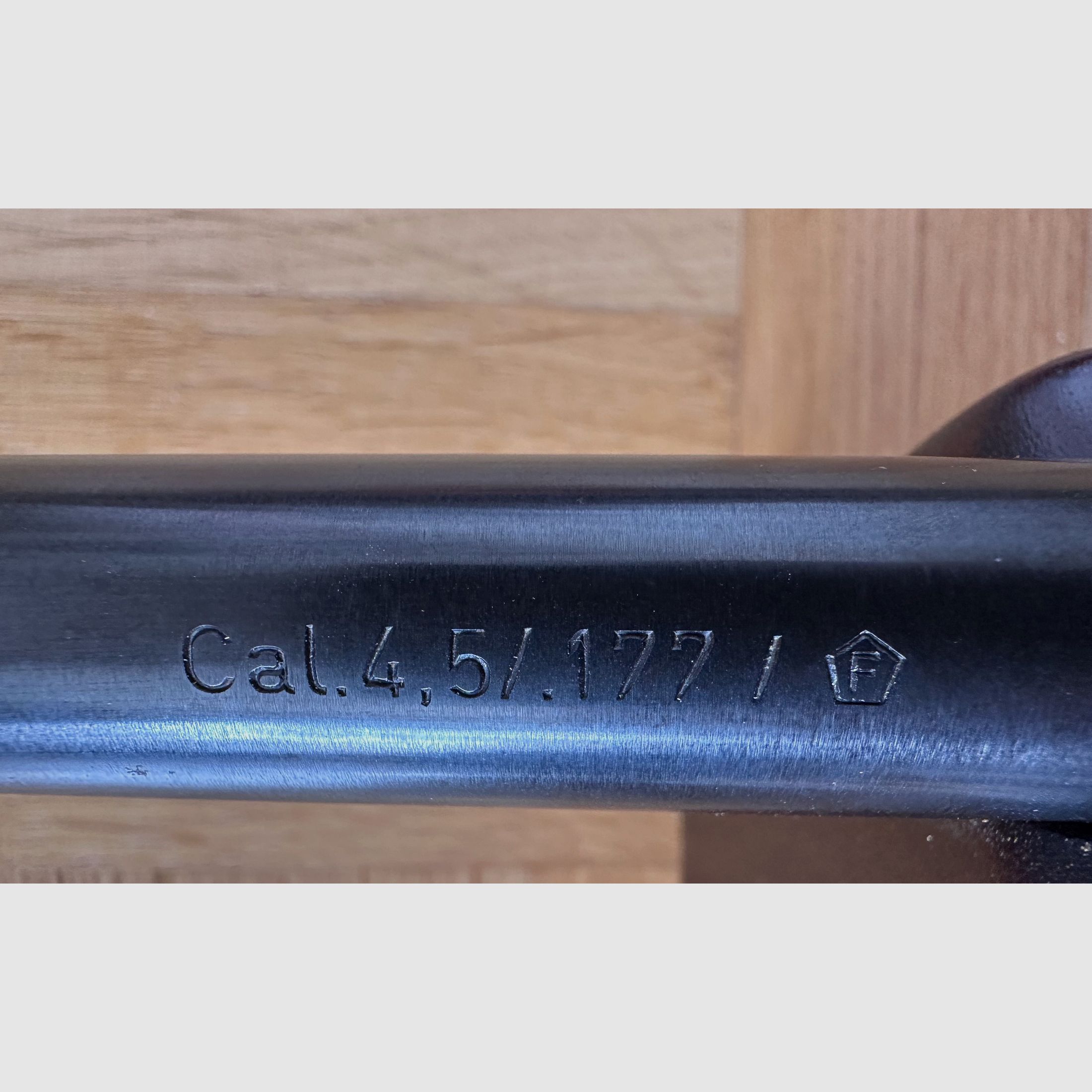 Karabinek pneumatyczny Anschütz Match Mod. 250, kaliber 4,5/.177