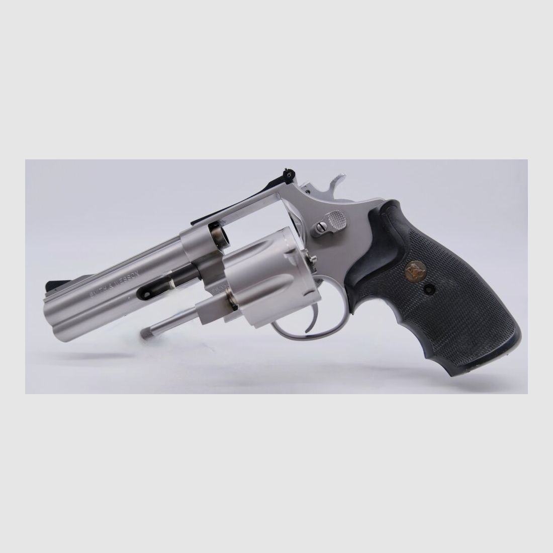 Smith & Wesson .45Auto 5' Lauf Gummigriffschalen 6-schüssige Trommel .45Auto