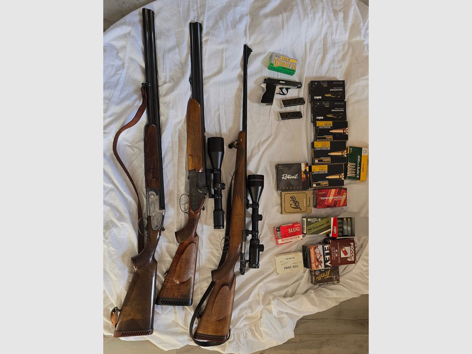 Complete offer of weapons and ammunition due to hunting termination