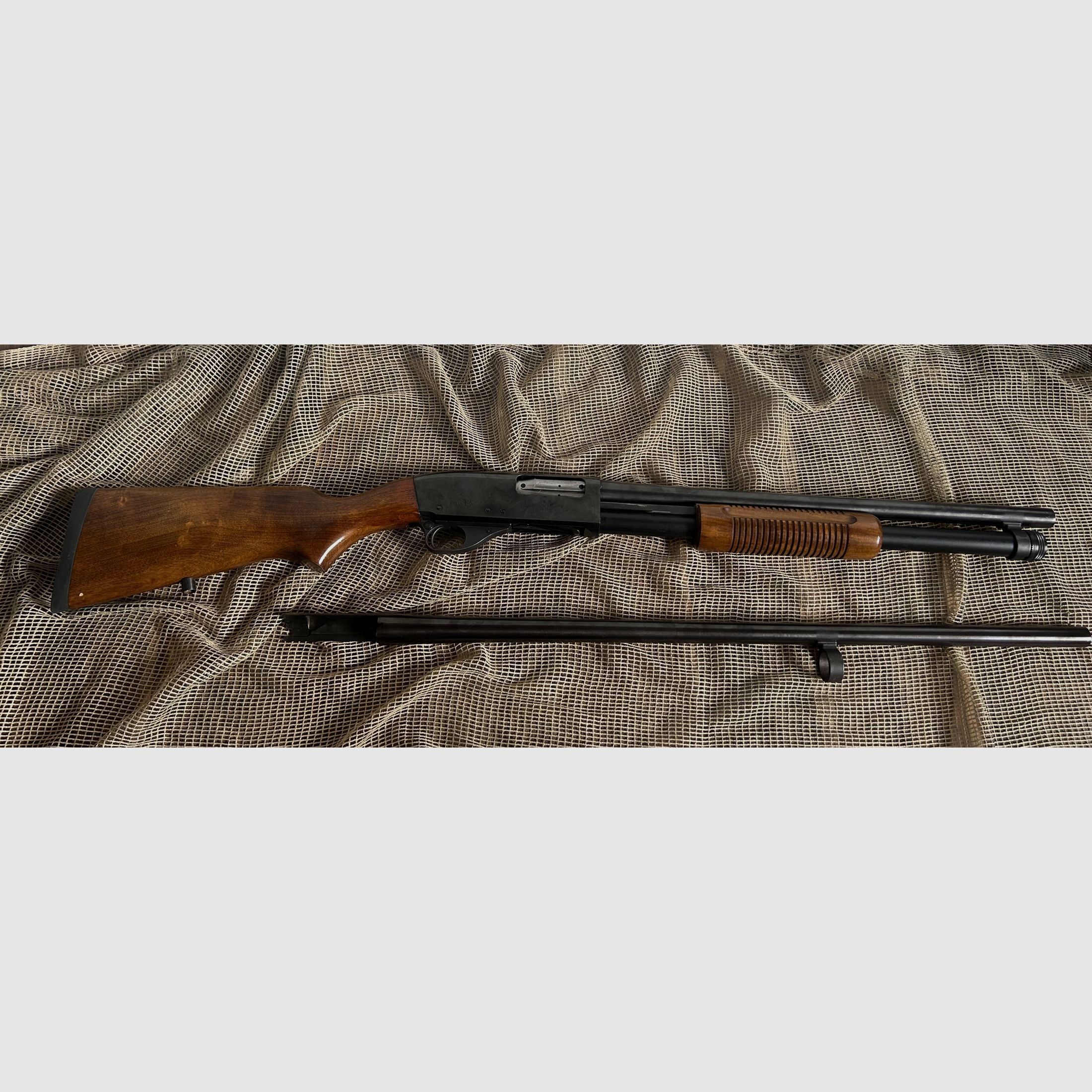 CBC Mod. 586 Pumpgun fusil à pompe à crosse avant, image 1 sur 4