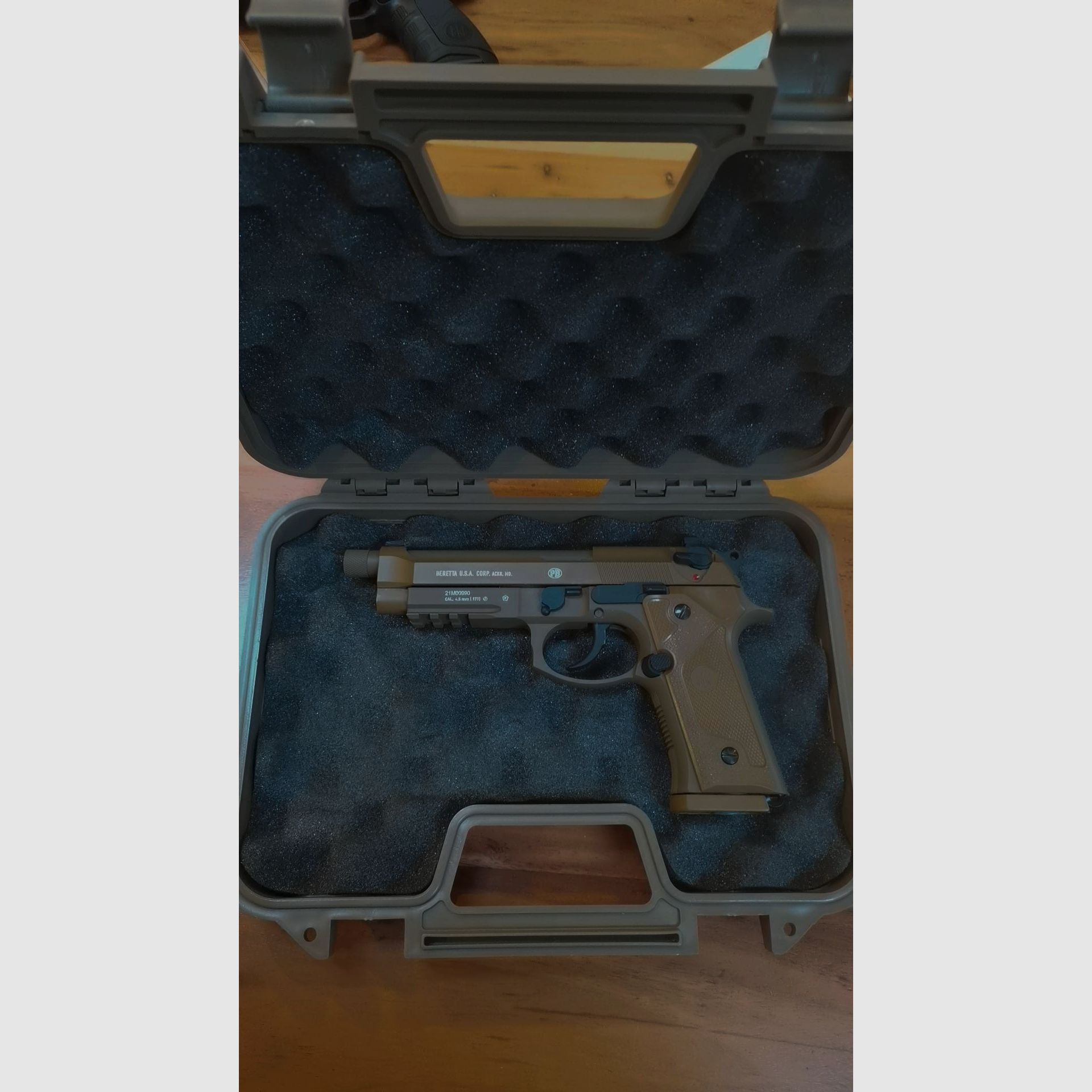 Beretta M9A3 CO₂ Airsoft – très bon état – disponible immédiatement à débattre