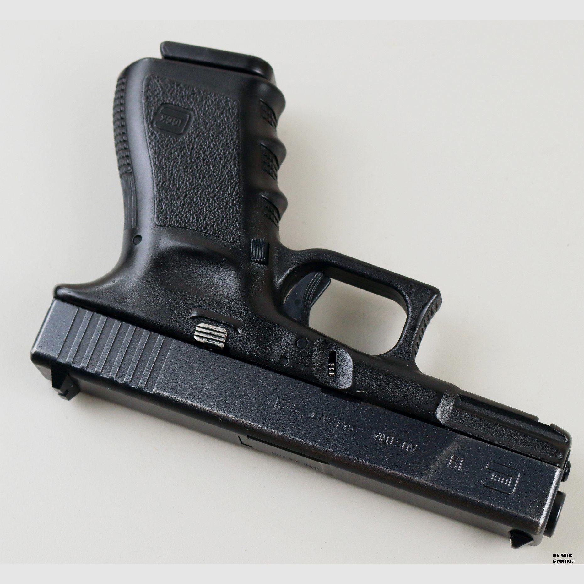 Pistole Glock mod. 19 Gen III cal. 9×21 matr. GNR906, Bild 5 von 11