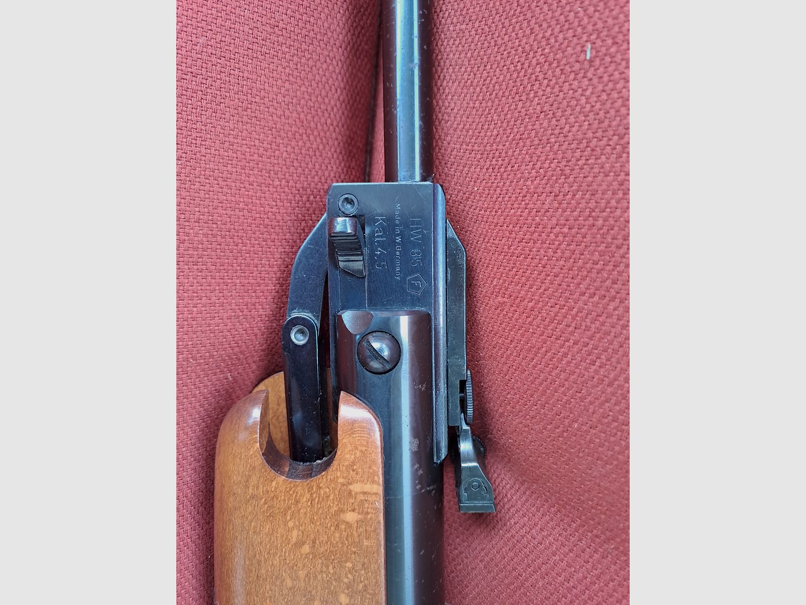 HW 35