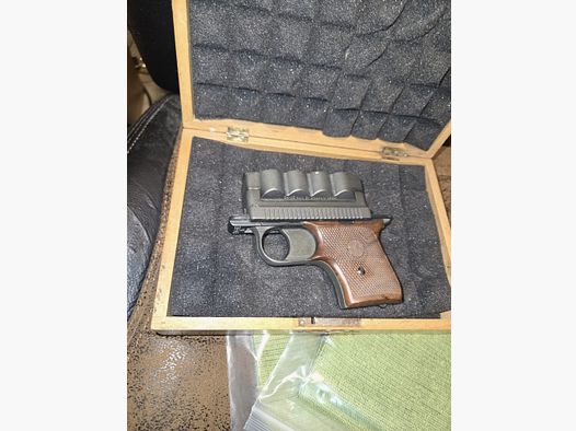 Achtung Sammler. Signalgerät, EM-GE 64. Stakkato DBGM, 6mm knall