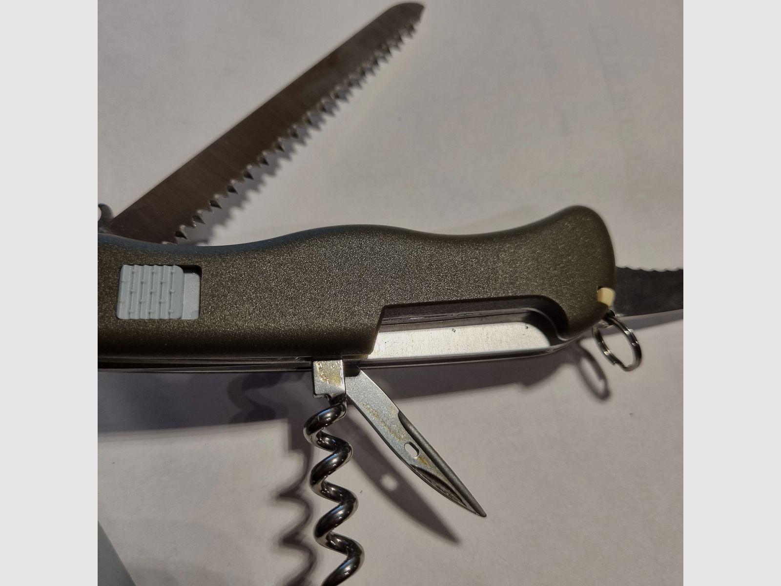 Victorinox Hunter Green 0.8873.4