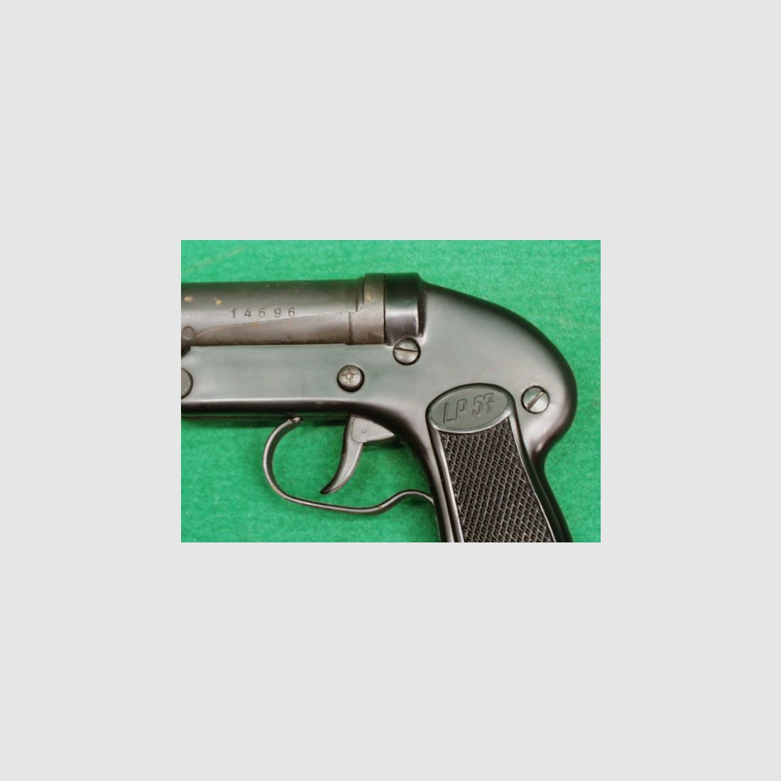 Pistola segnaletica Ferlach LP 57