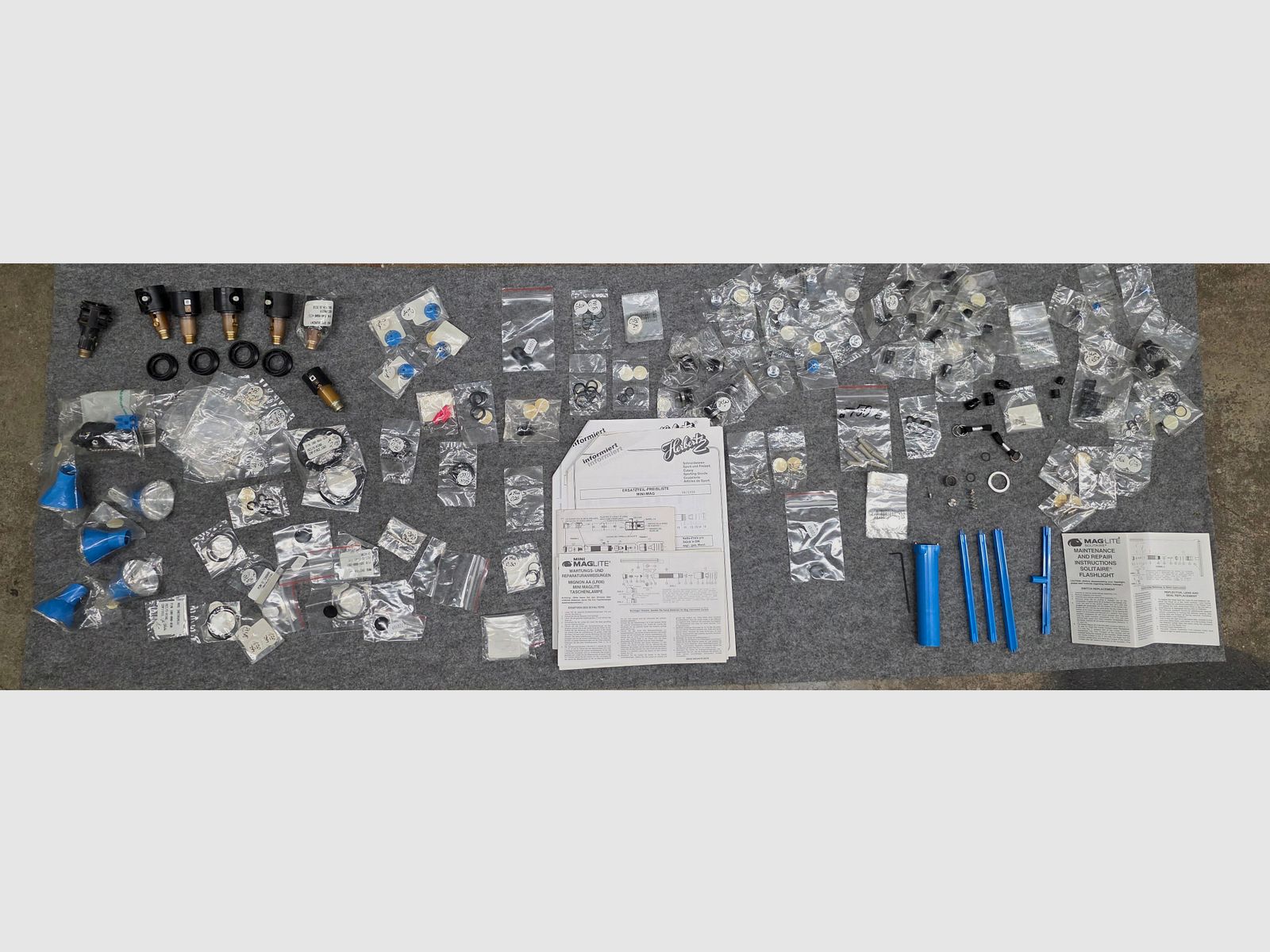 Sehr großes Konvolut Maglite Lampen Ersatzteile alles neu Mini C Zell D Zell