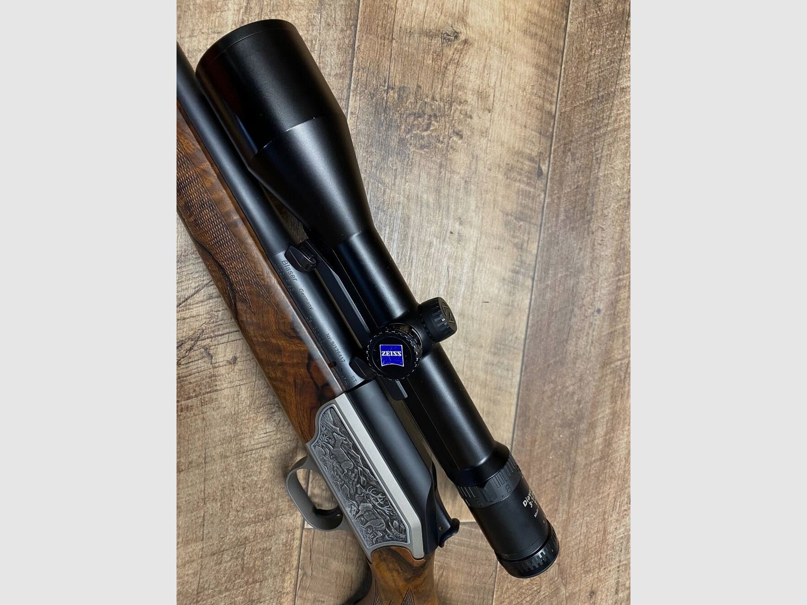 Blaser R93 Luxus mit Zeiss Diavari VM 3-12x56 T