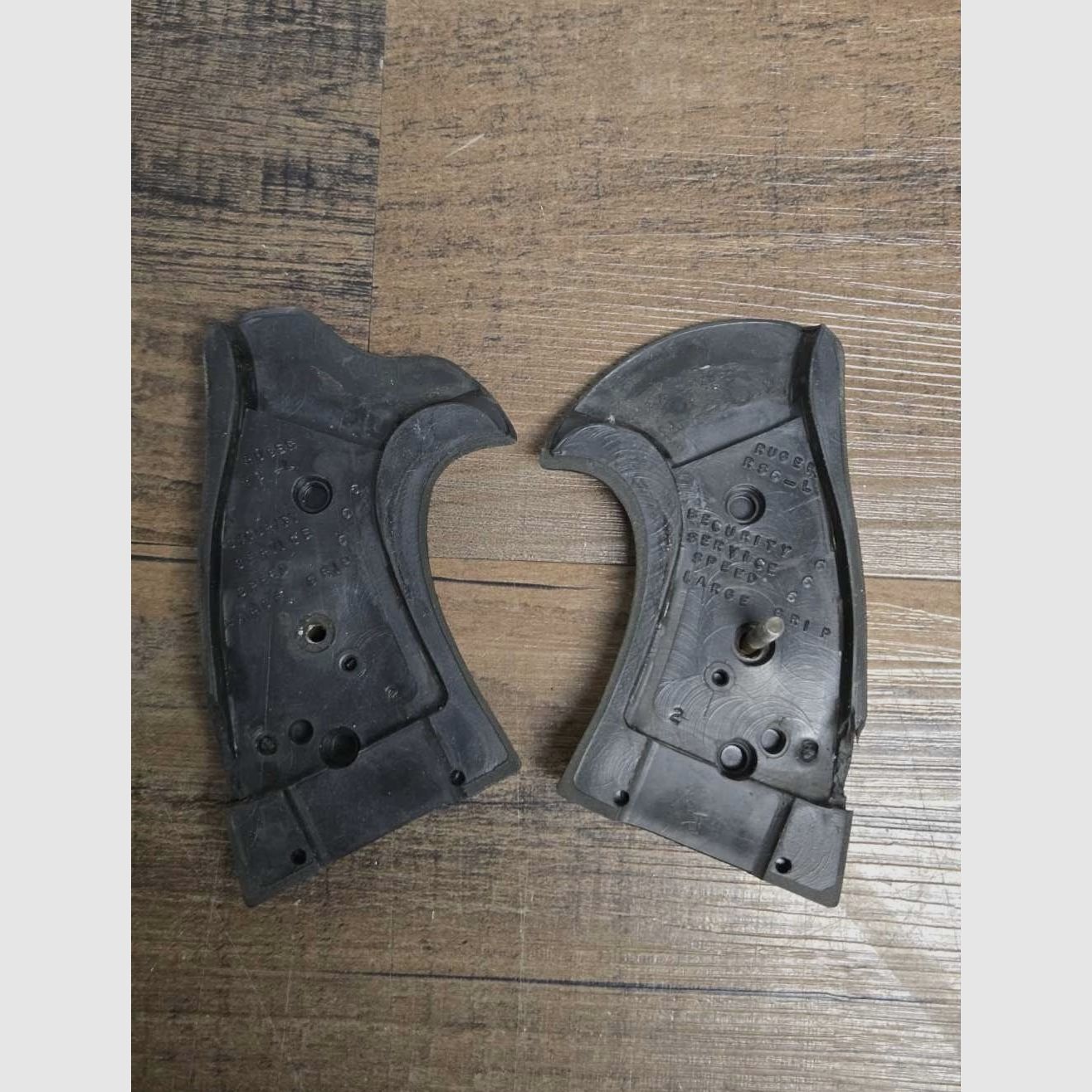 Pachmayr impugnature per Ruger Security/Service/Speed Six