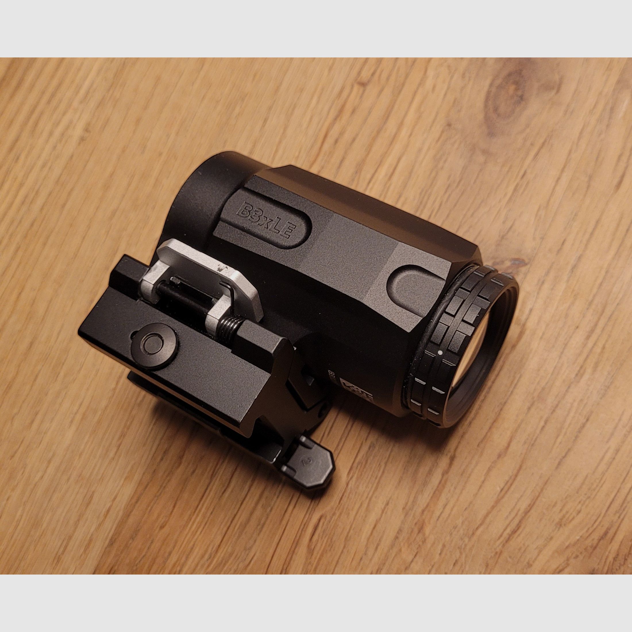 Falke Magnifier B3X LE