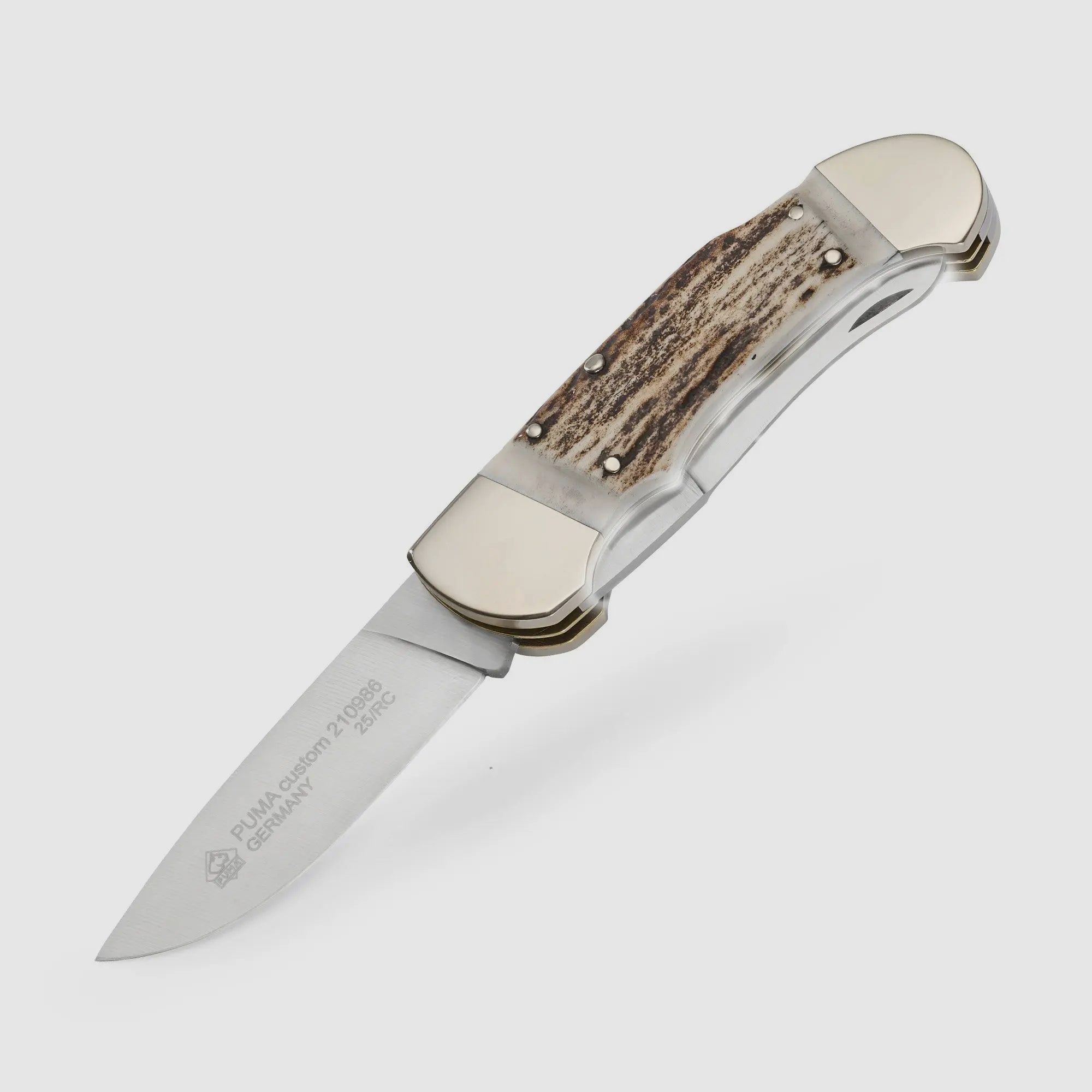 PUMA custom mit Säge