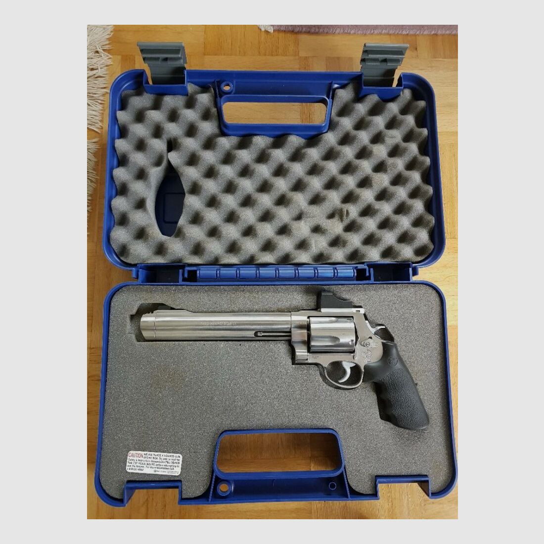 Smith & Wesson	 500 S&W Magnum