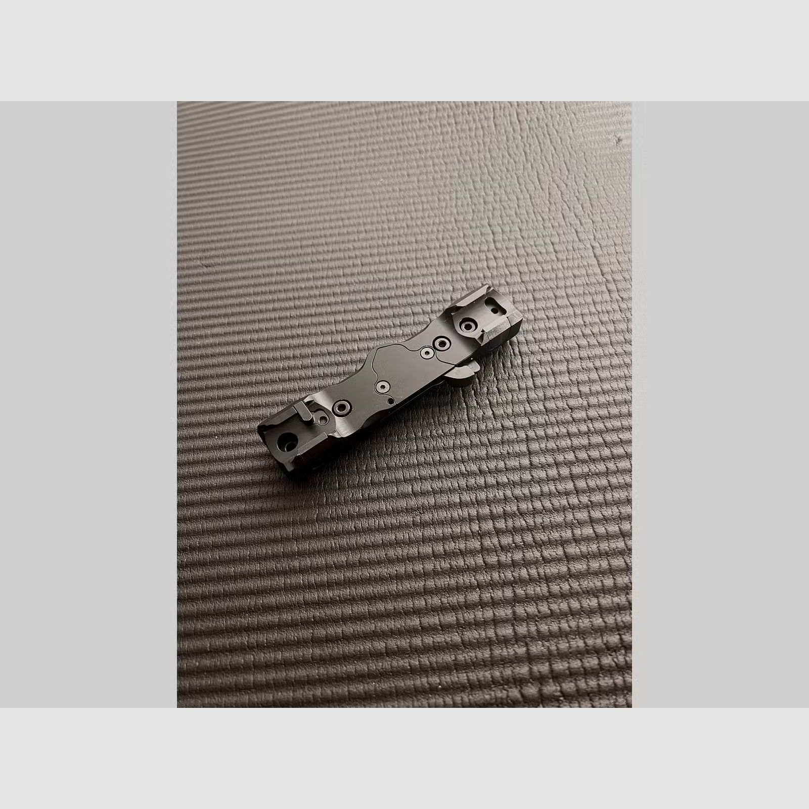 Henneberger HMS Swift Schnellspannmontage für Sauer 404 Swarovski Rail 