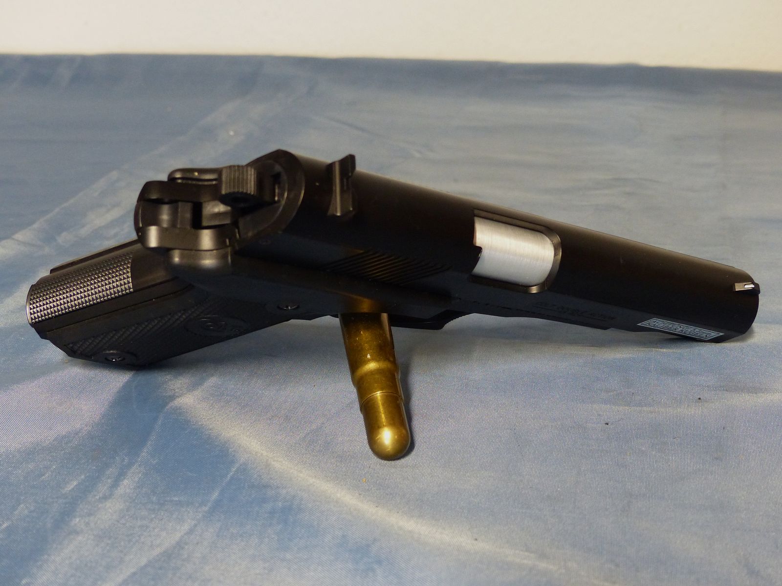 Colt Black Hop Up Type van KWC Soft Air Double Eagle Kal. 5,5mm