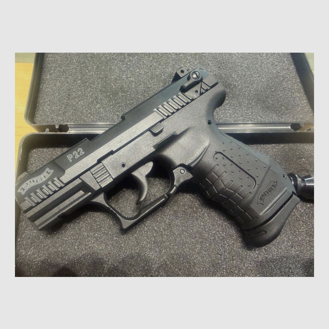 Walther P22