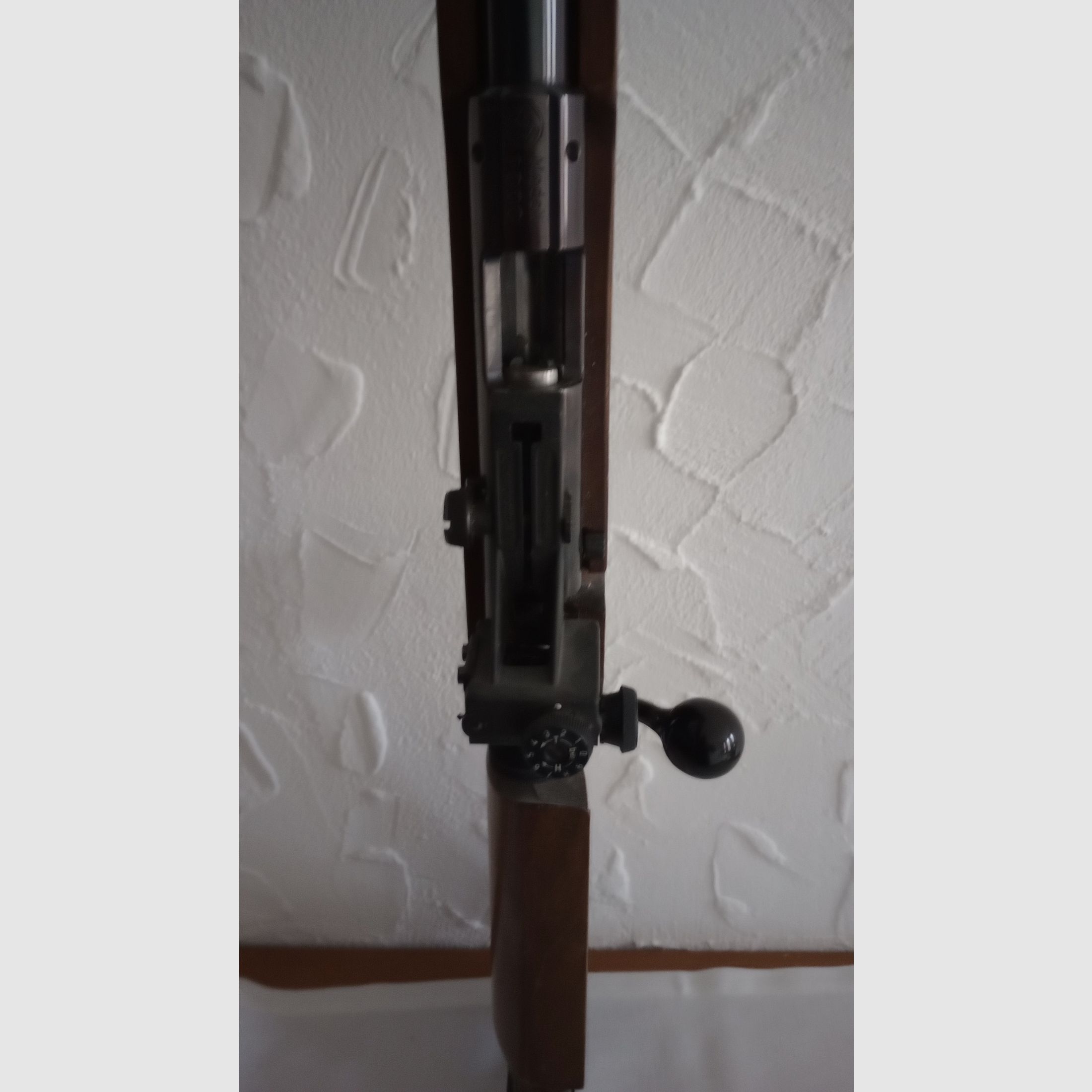 Feinwerkbau KK Gewehr Mod. 2000, rechts