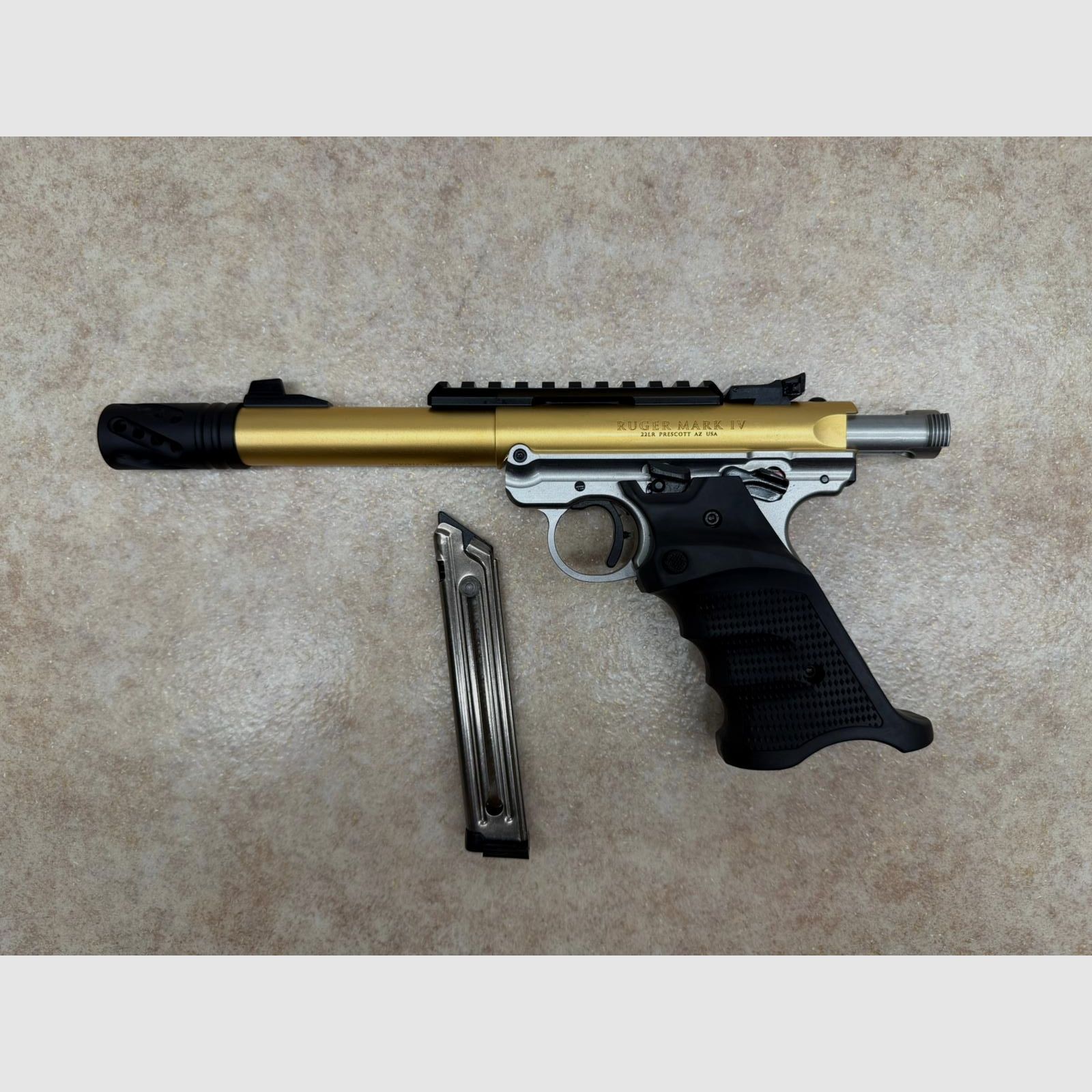 RUGER MARK IV 4 OBIECTIVO