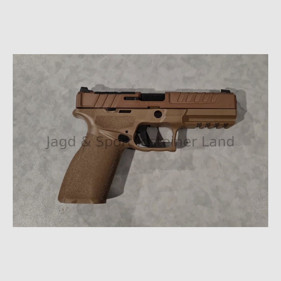 Springfield HS Echolon, 4.5", FDE, Tac U-Dot